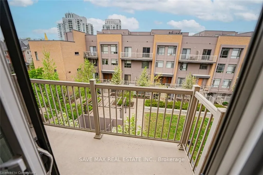 1070 Progress Avenue, #306