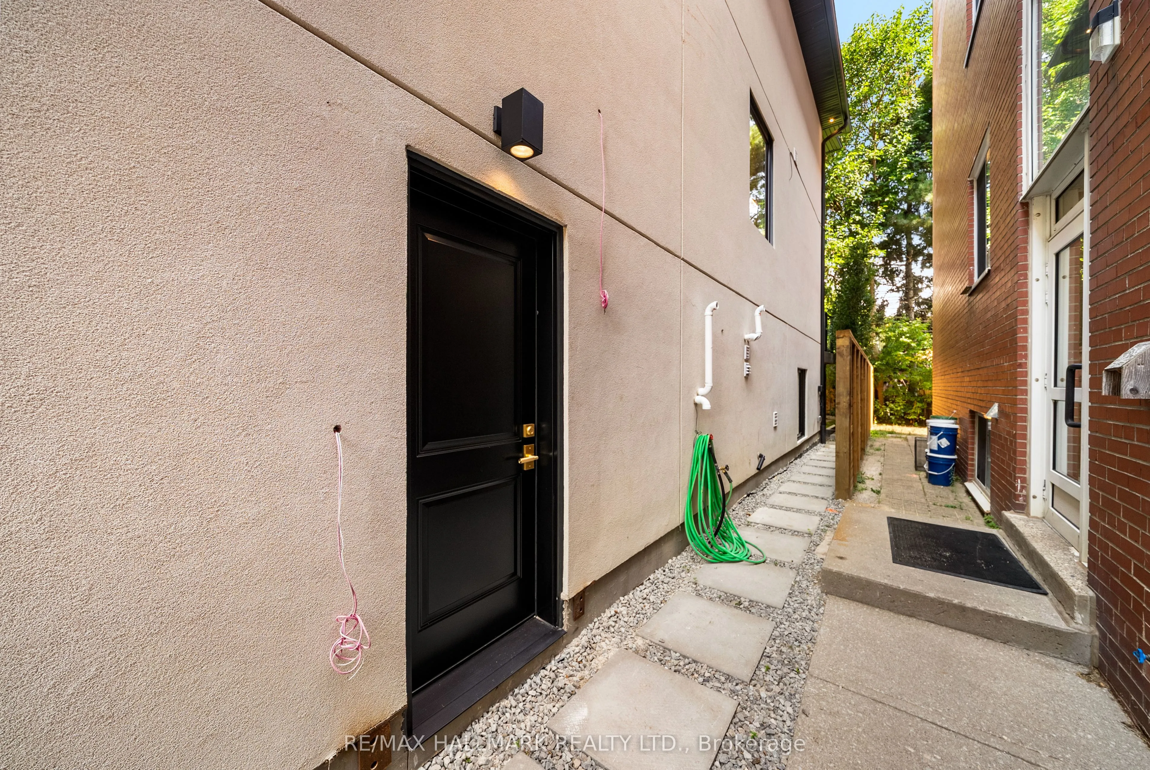 16A Kenrae Road