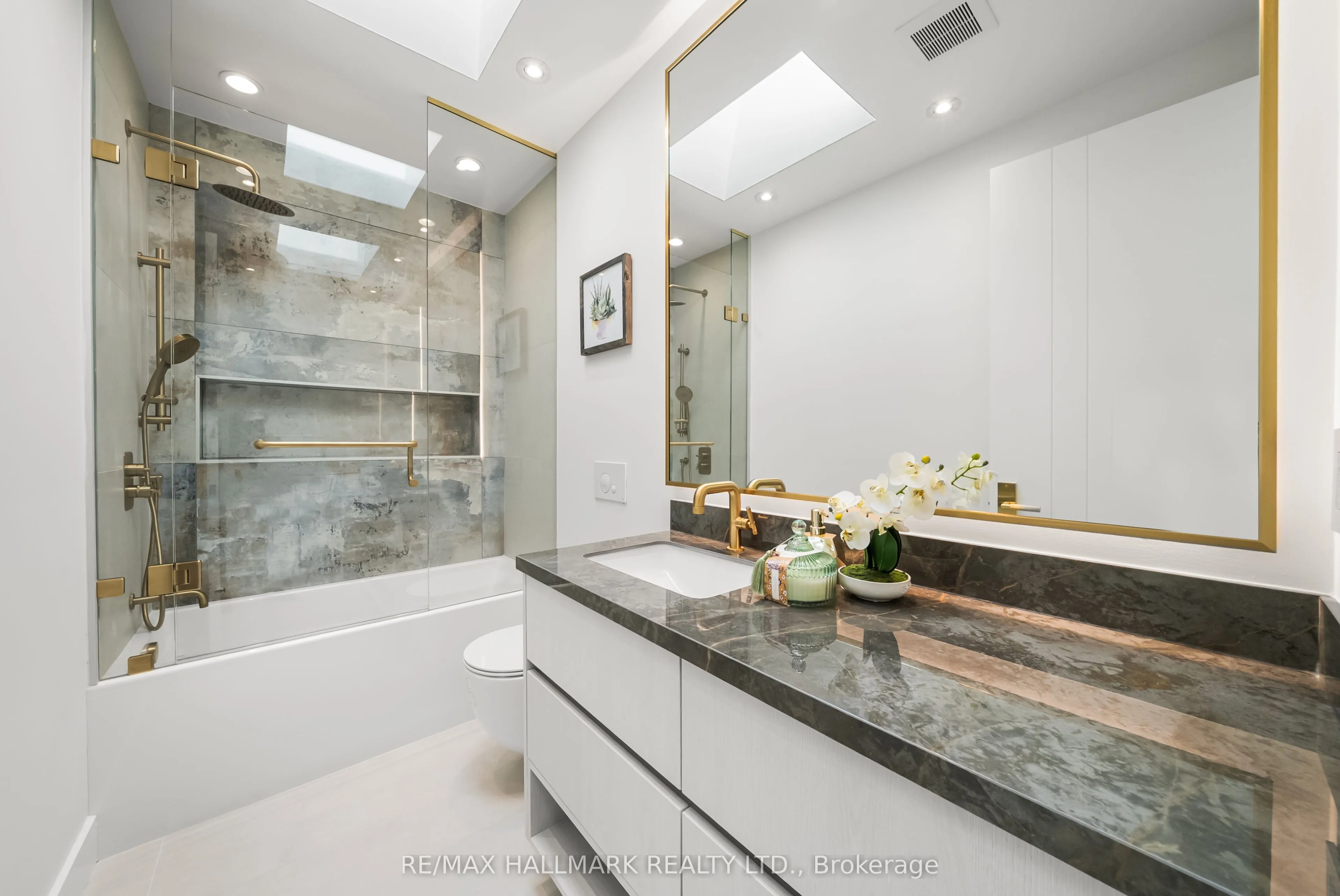 16A Kenrae Road