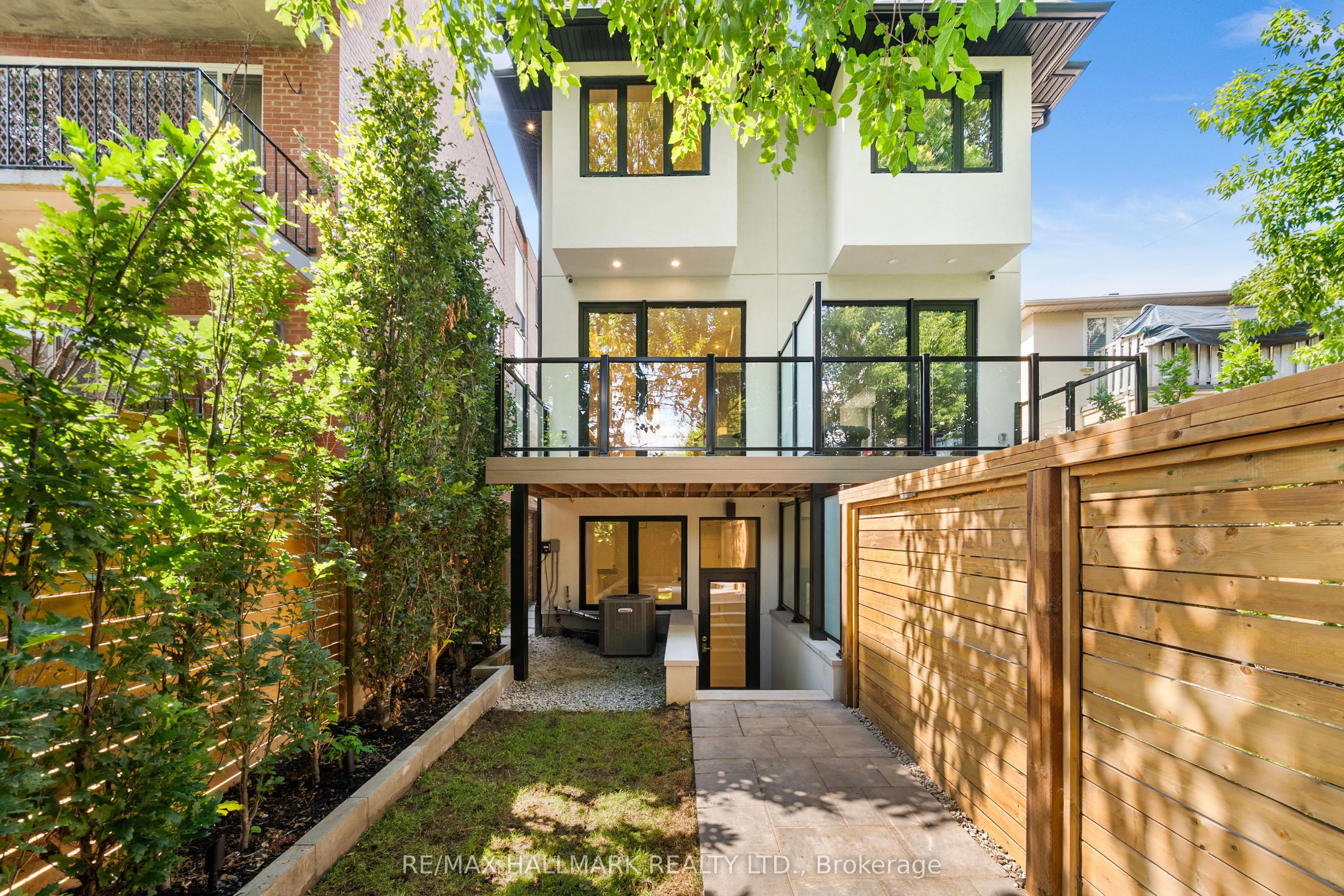 16A Kenrae Road