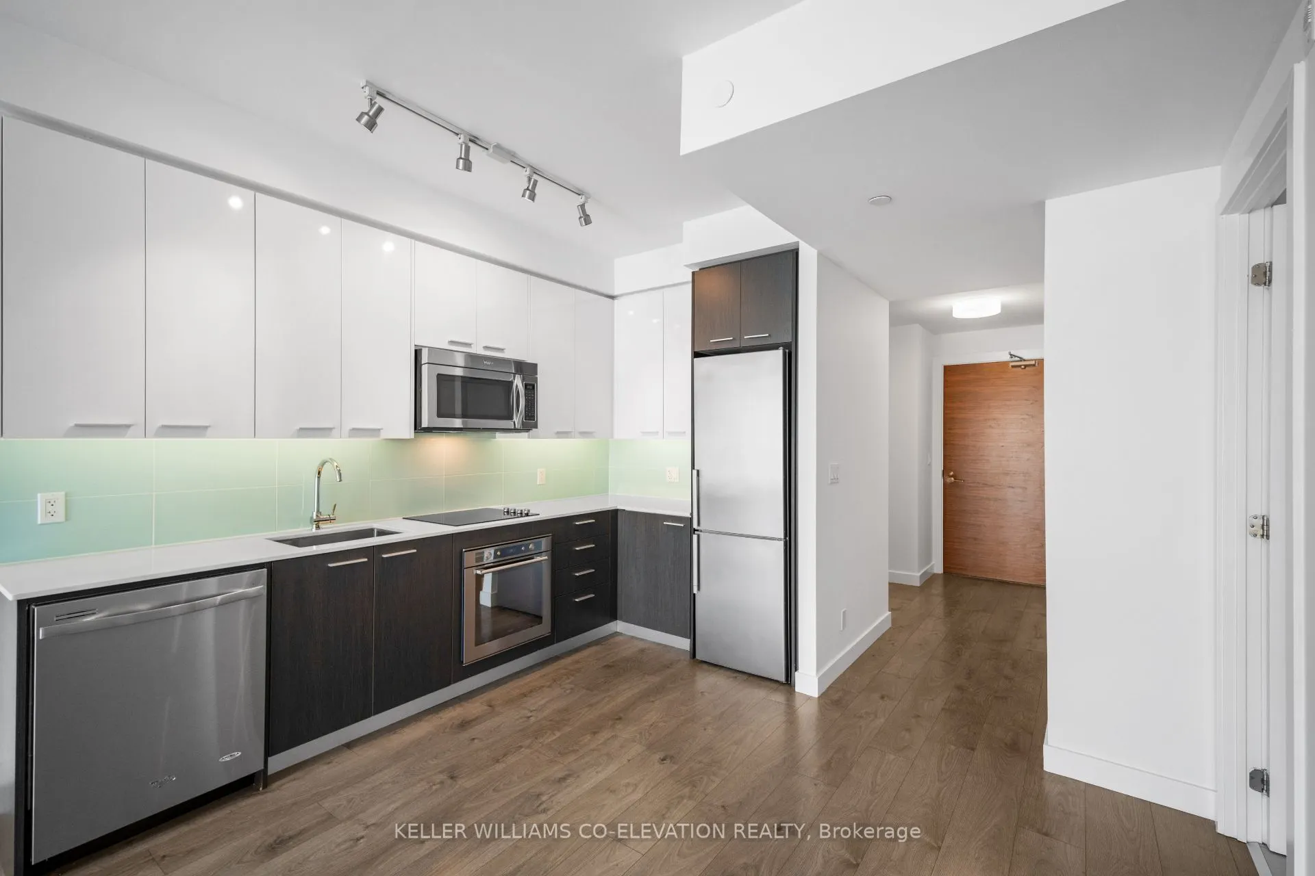 1075 Queen Street E, #303