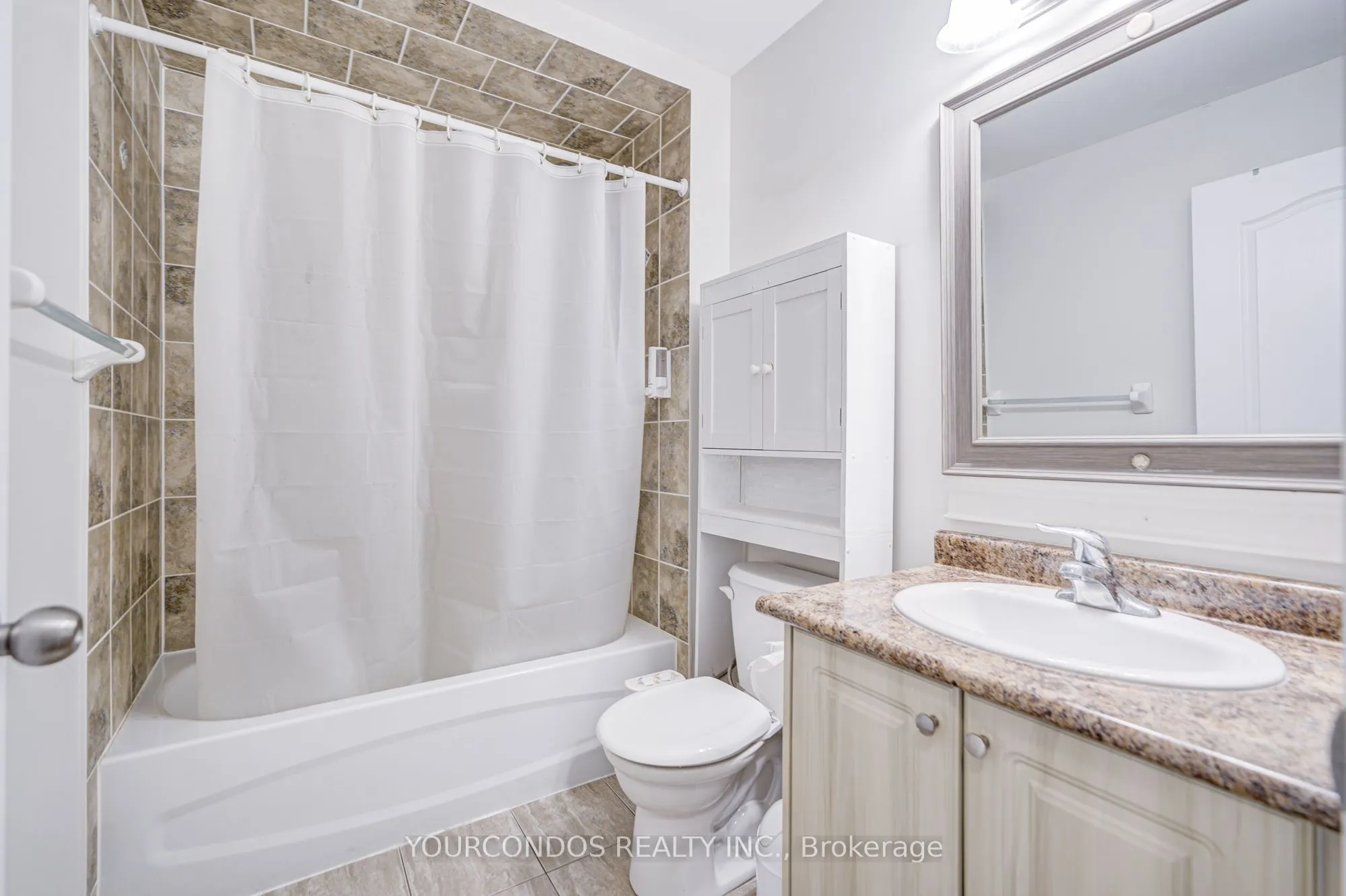 40 Lovegrove Lane, #15