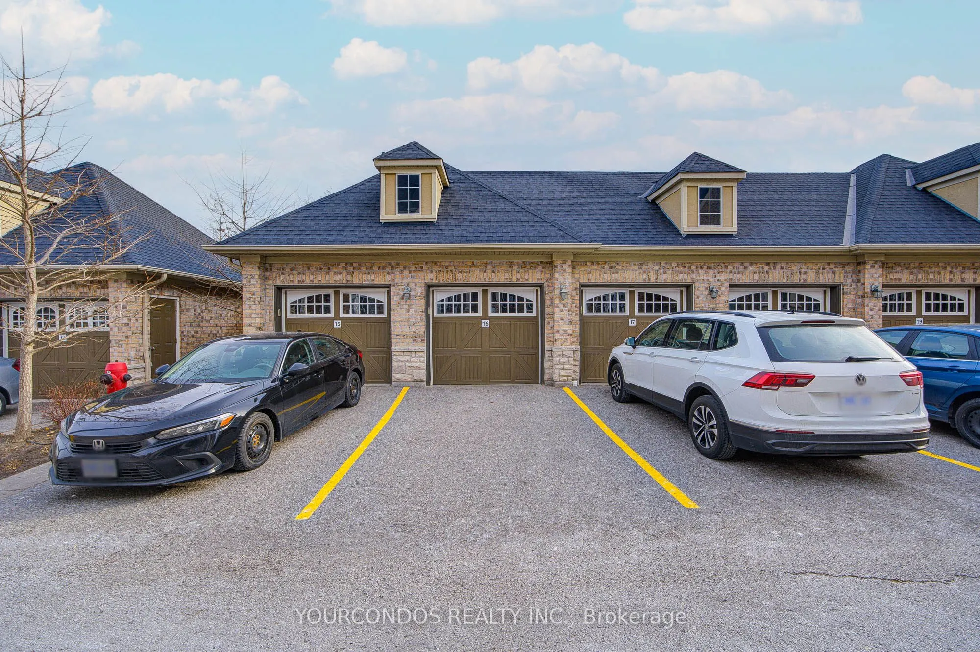 40 Lovegrove Lane, #15