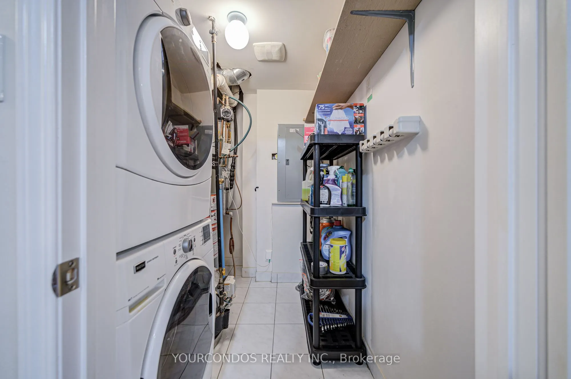 40 Lovegrove Lane, #15