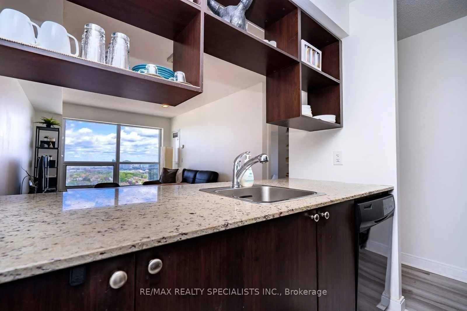 151 Village Green Square, #2710