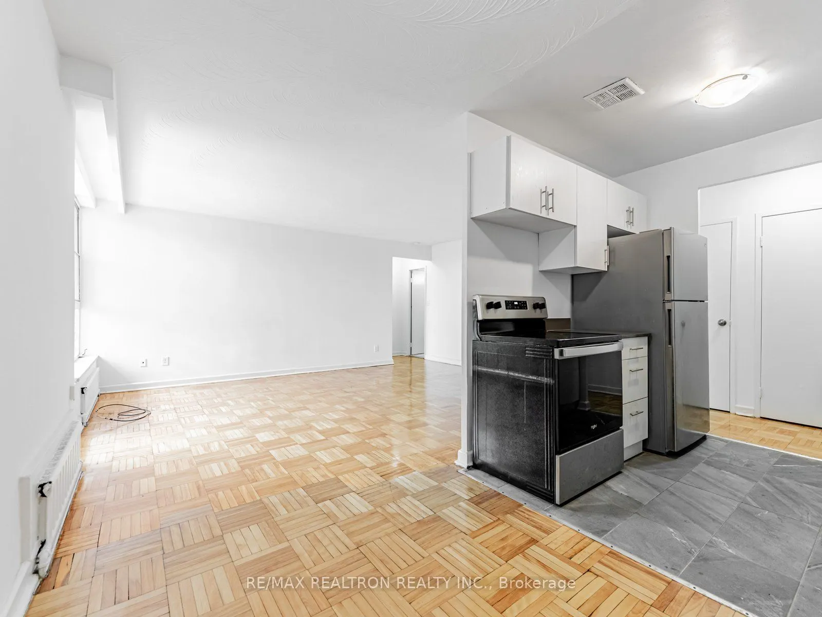 165 Cosburn Avenue, #315