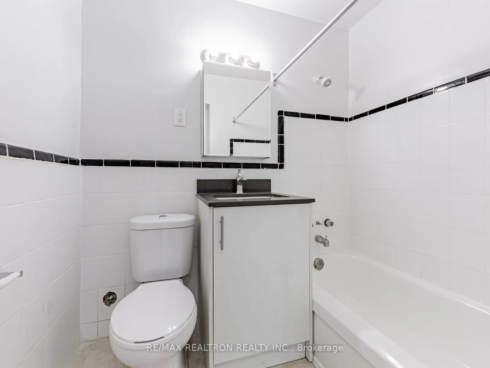 165 Cosburn Avenue, #315