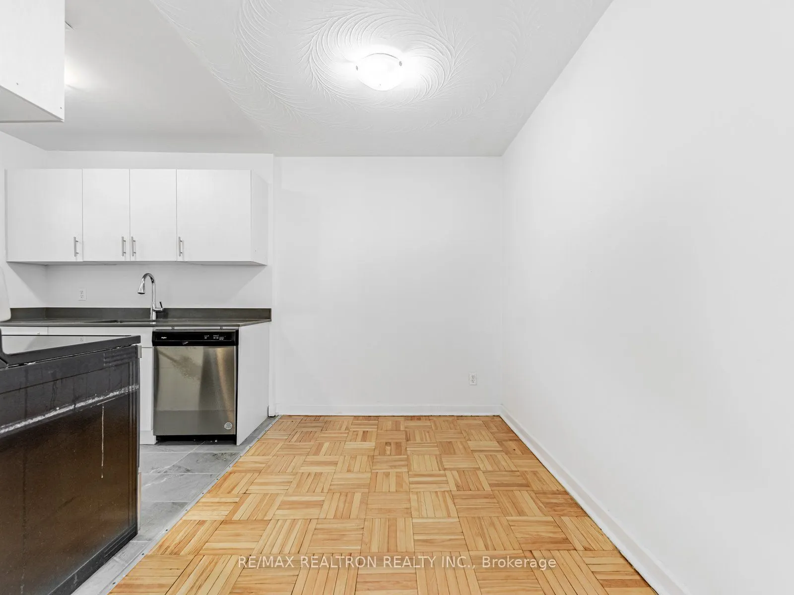 165 Cosburn Avenue, #315