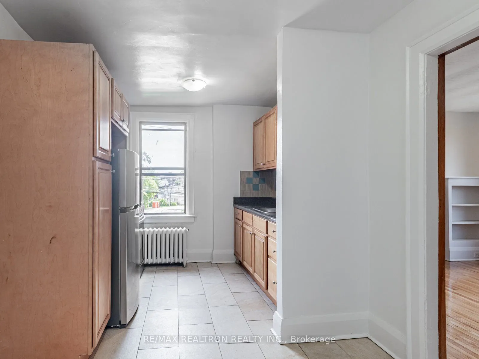 10 Kingston Road, #95