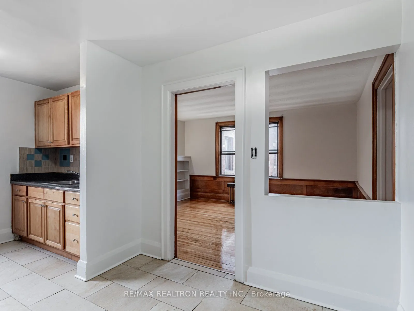10 Kingston Road, #95
