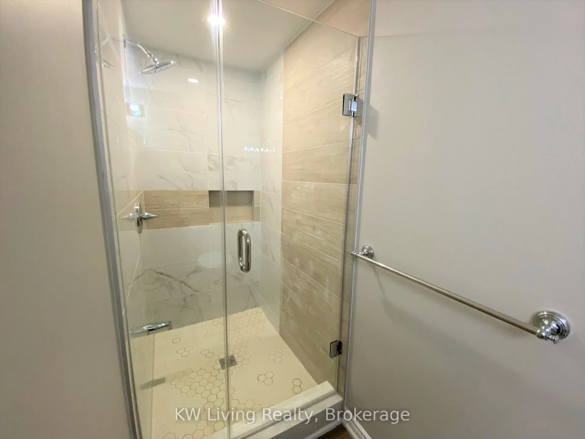 20 Kimberdale Crescent, #Basement