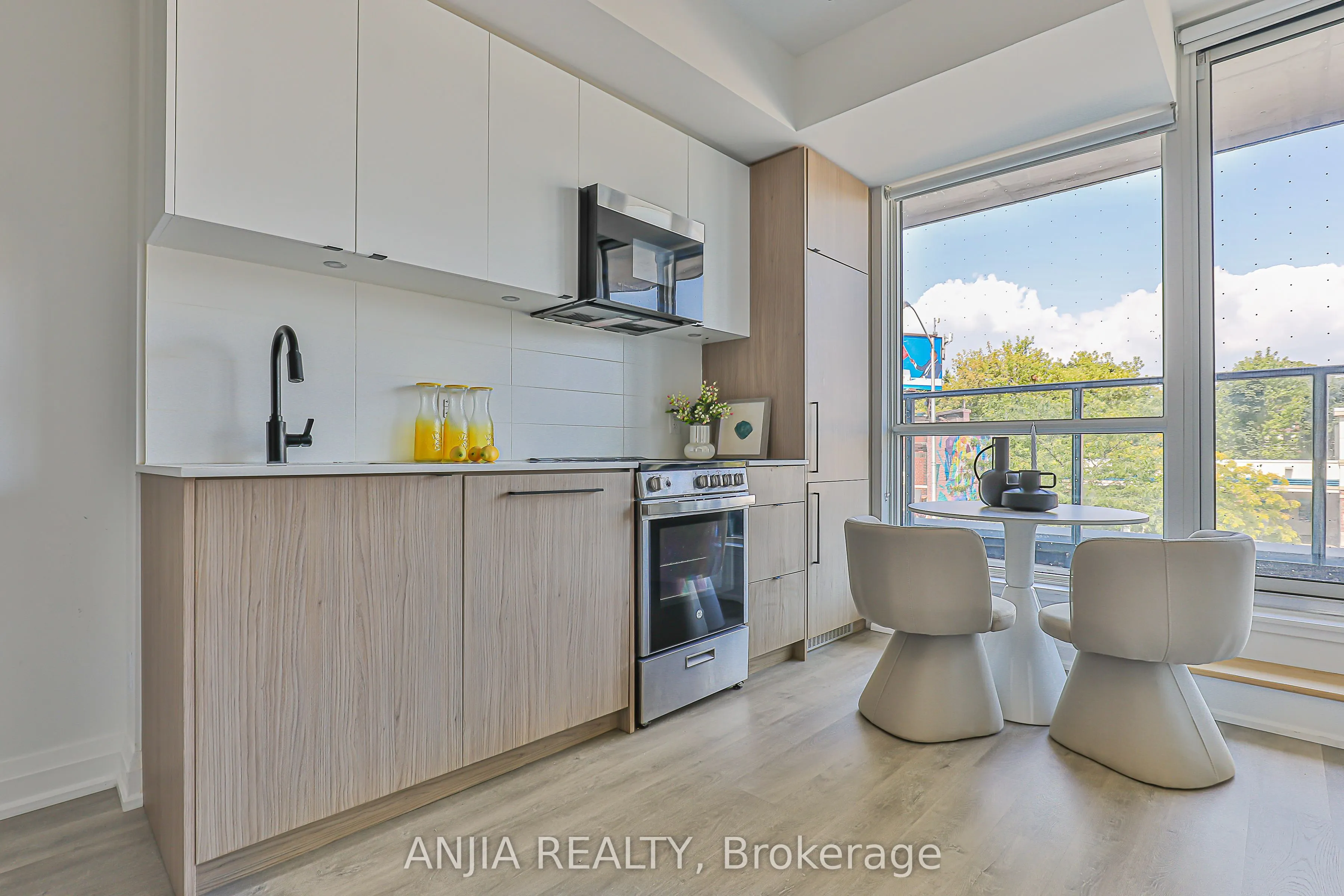 2369 Danforth Avenue, #207