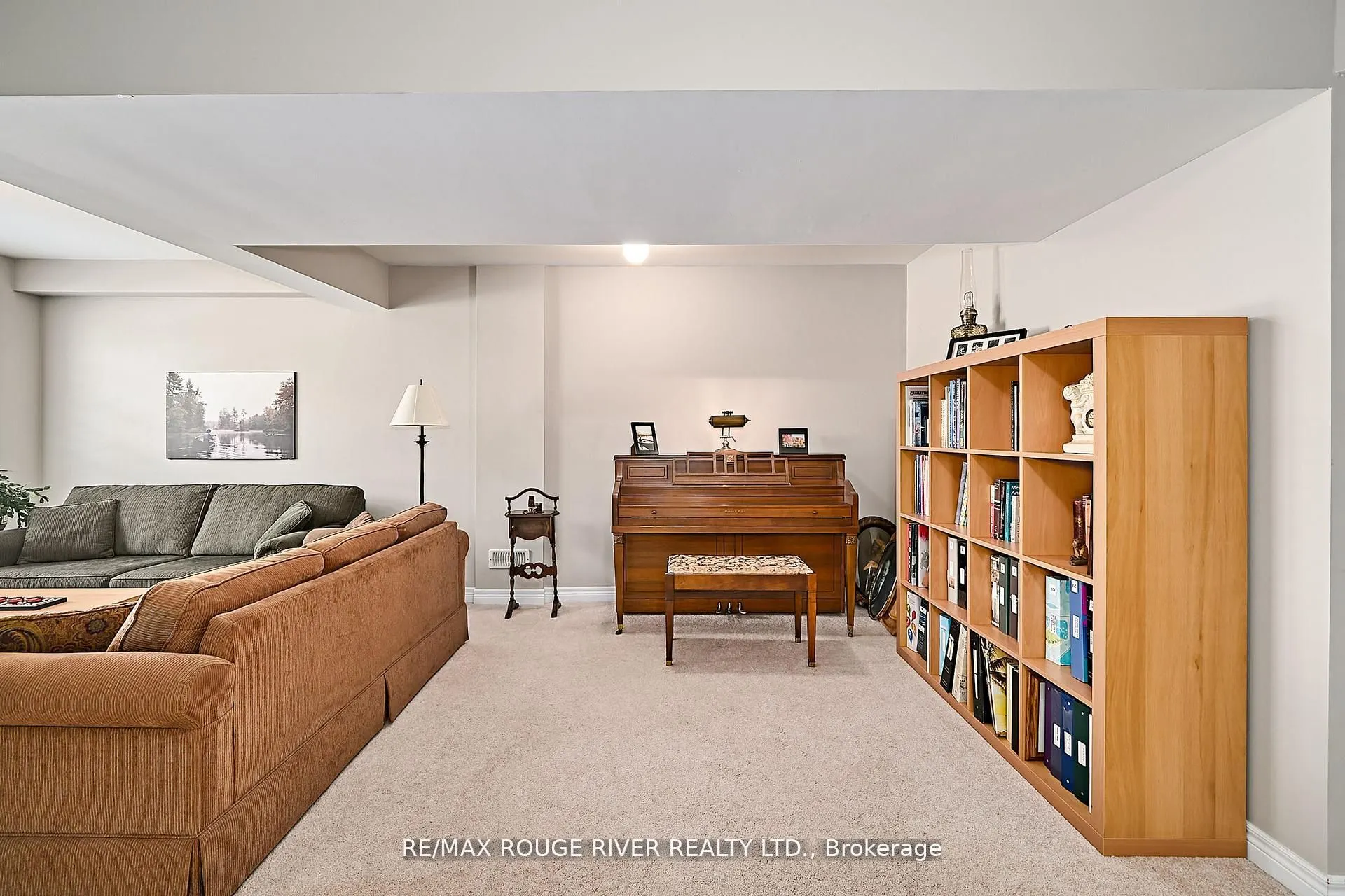 26 Lander Crescent