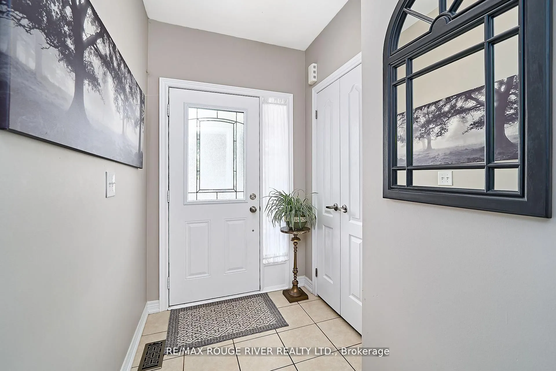 26 Lander Crescent
