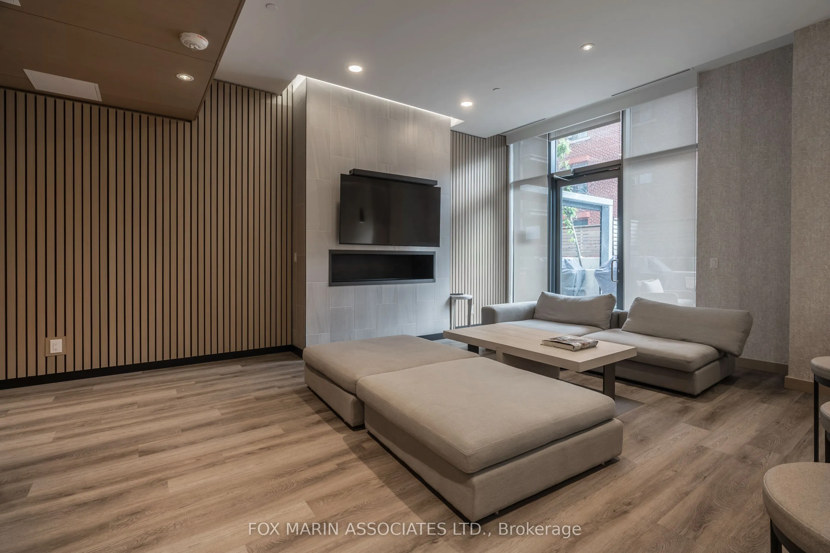2369 Danforth Avenue, #706