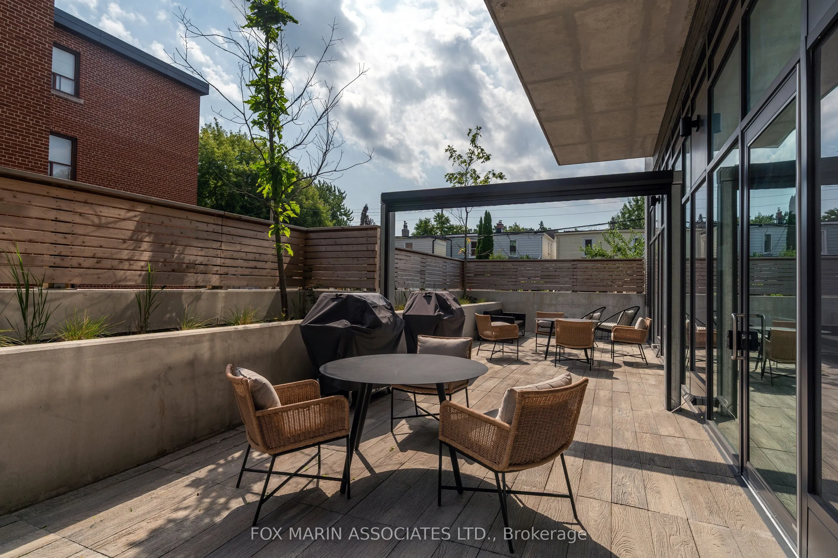 2369 Danforth Avenue, #706
