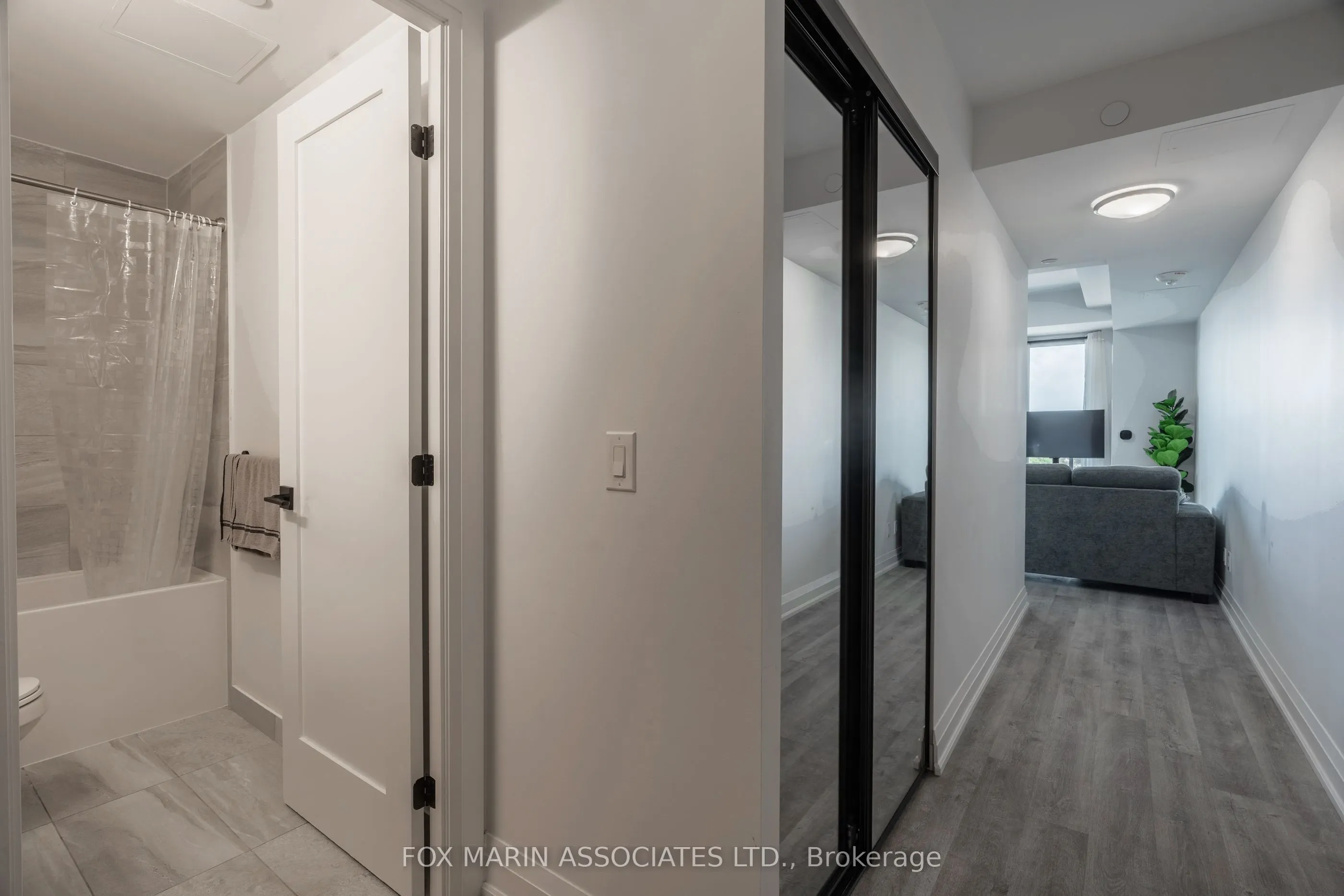 2369 Danforth Avenue, #706