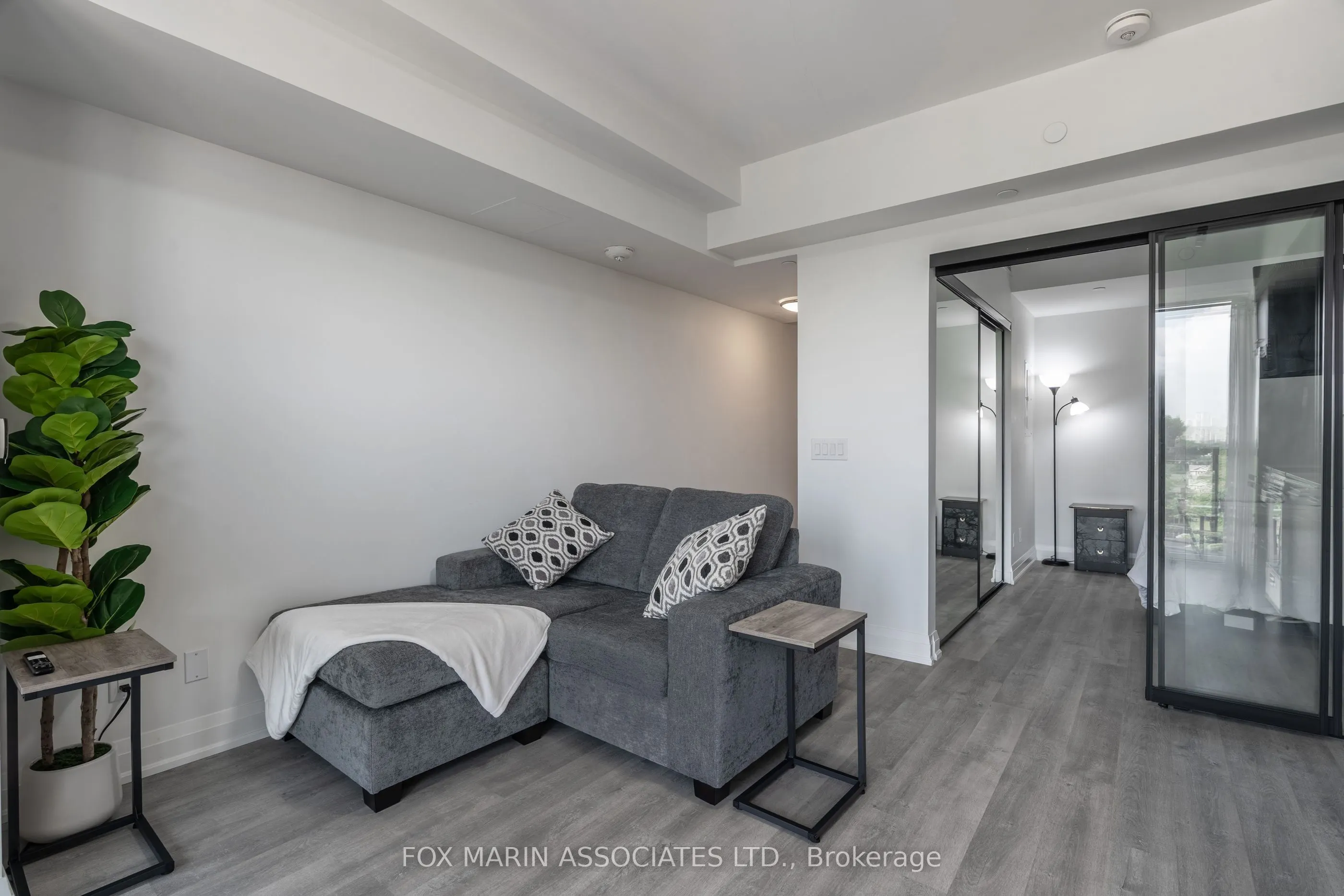2369 Danforth Avenue, #706
