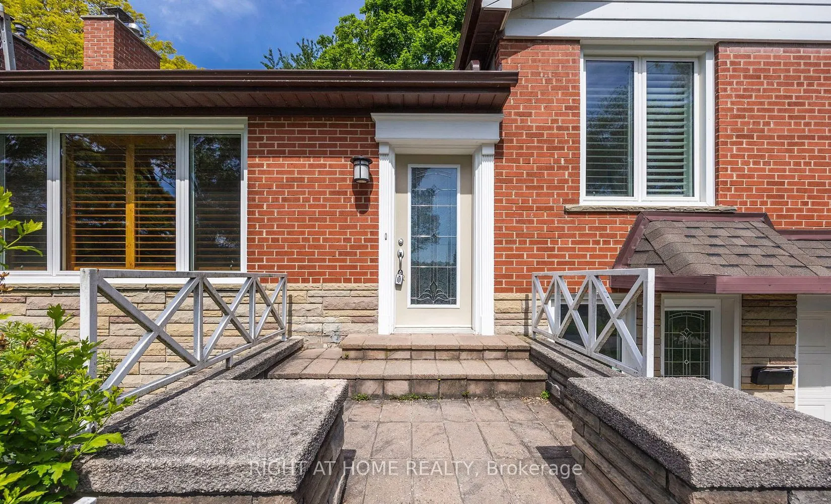 40 Catalina Drive