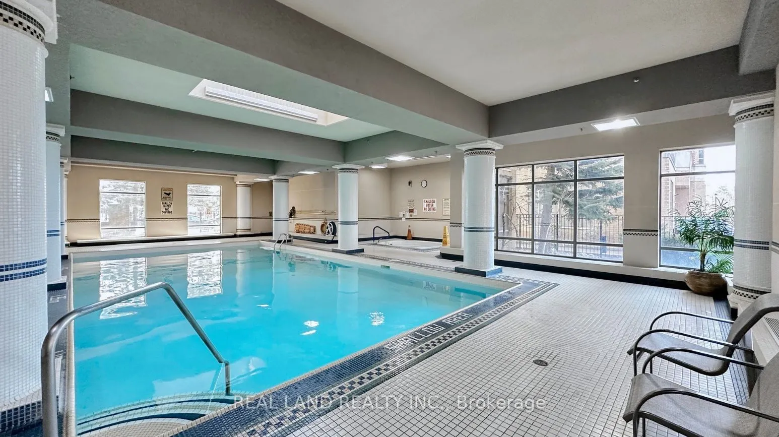 1881 Mcnicoll Avenue, #529