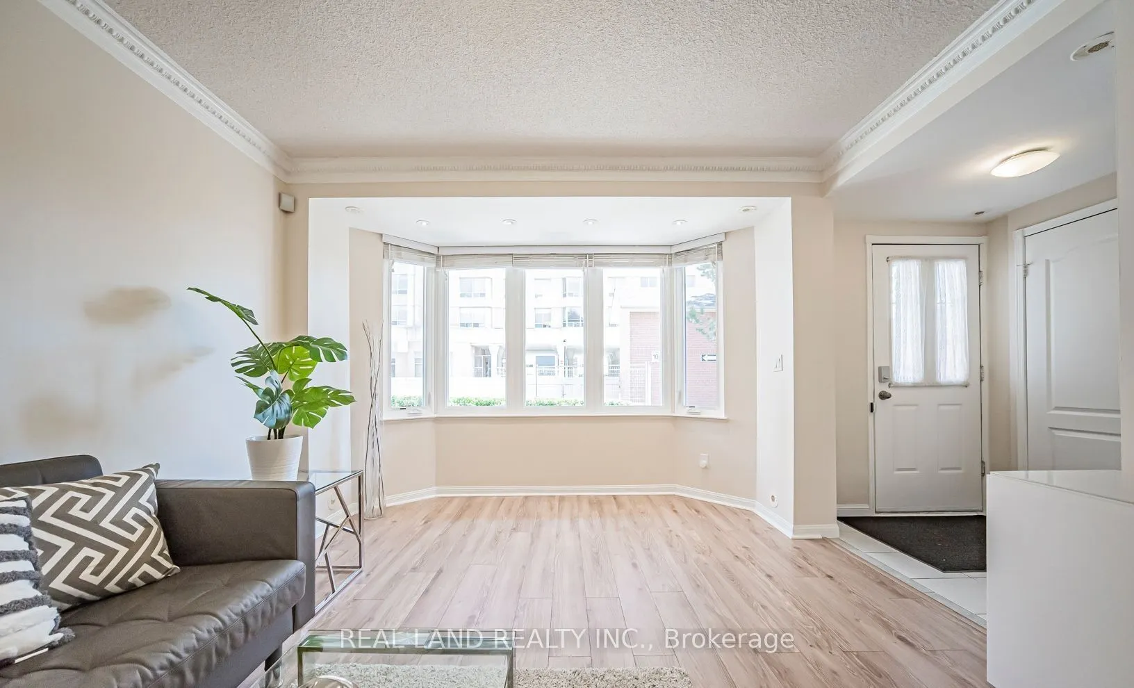 1881 Mcnicoll Avenue, #529