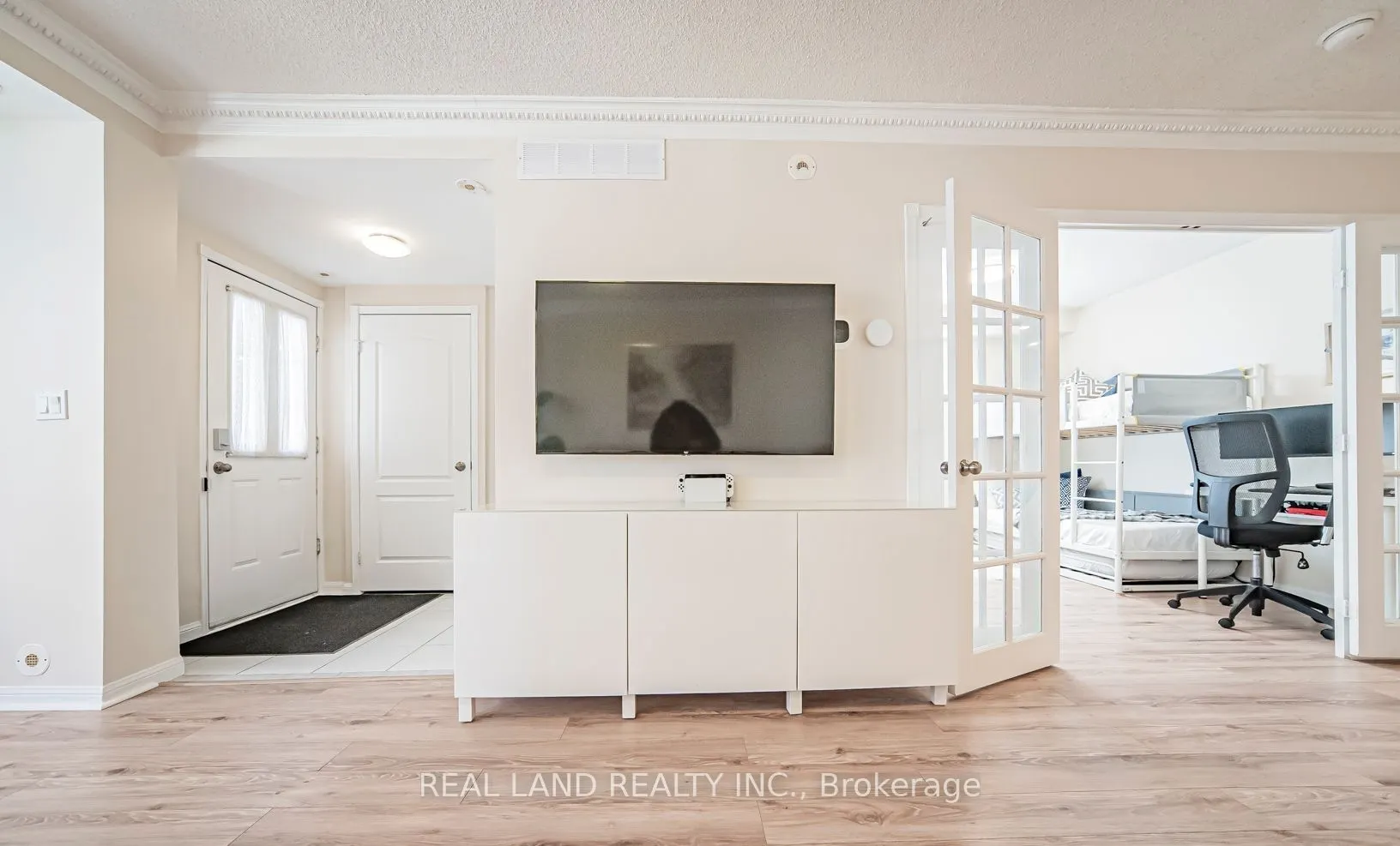 1881 Mcnicoll Avenue, #529