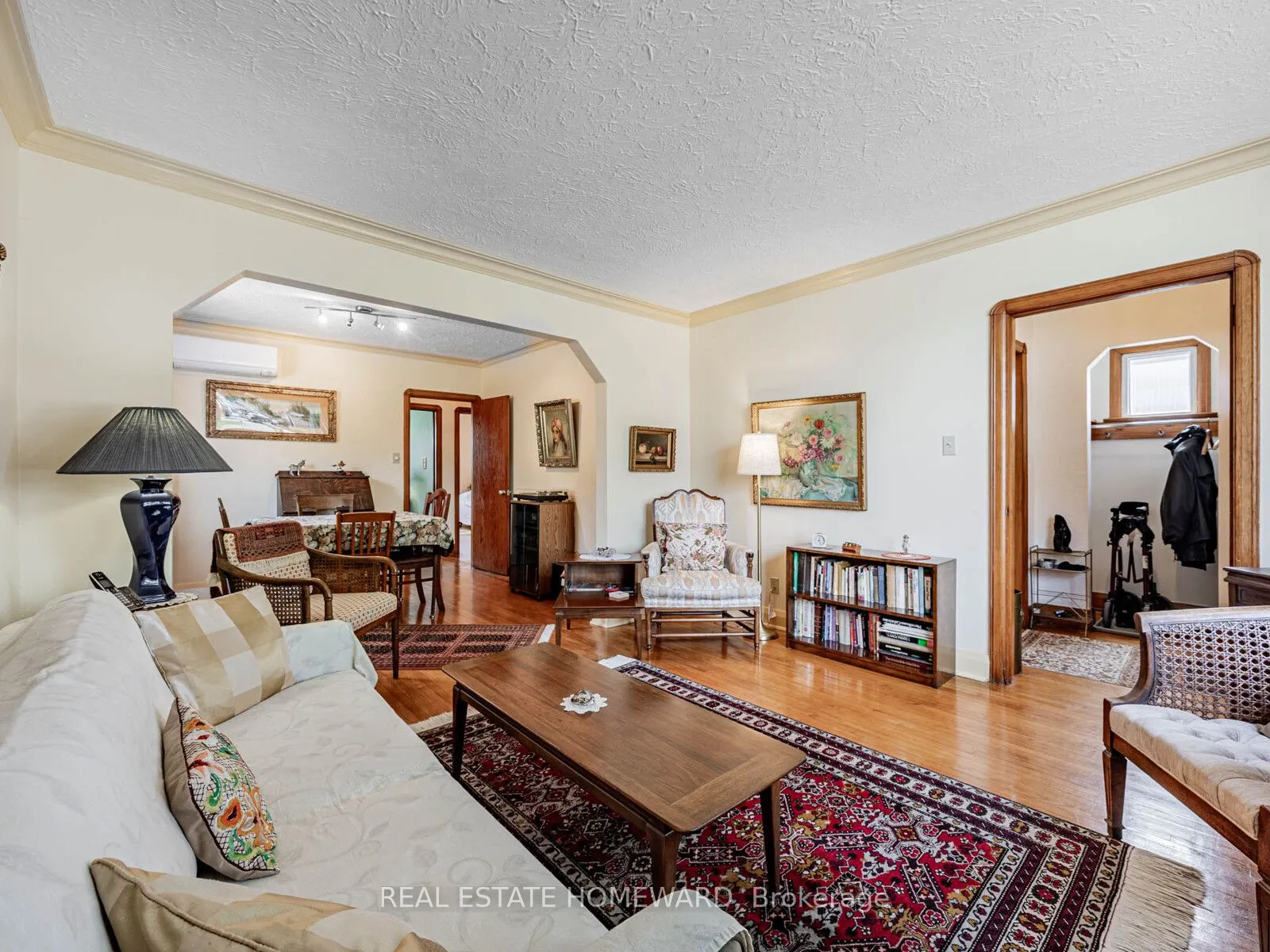 733 Pharmacy Avenue