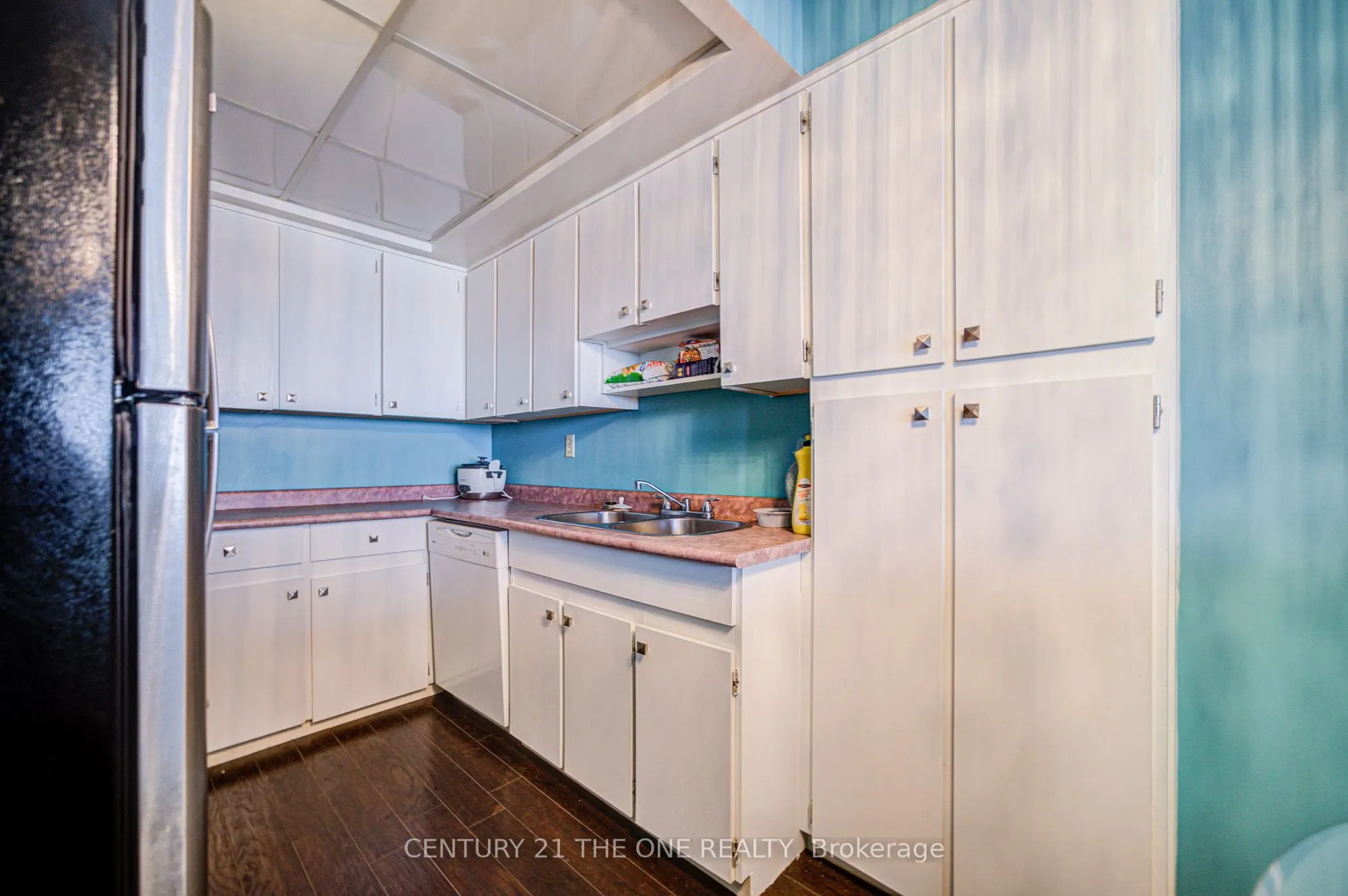 121 Ling Road, #808