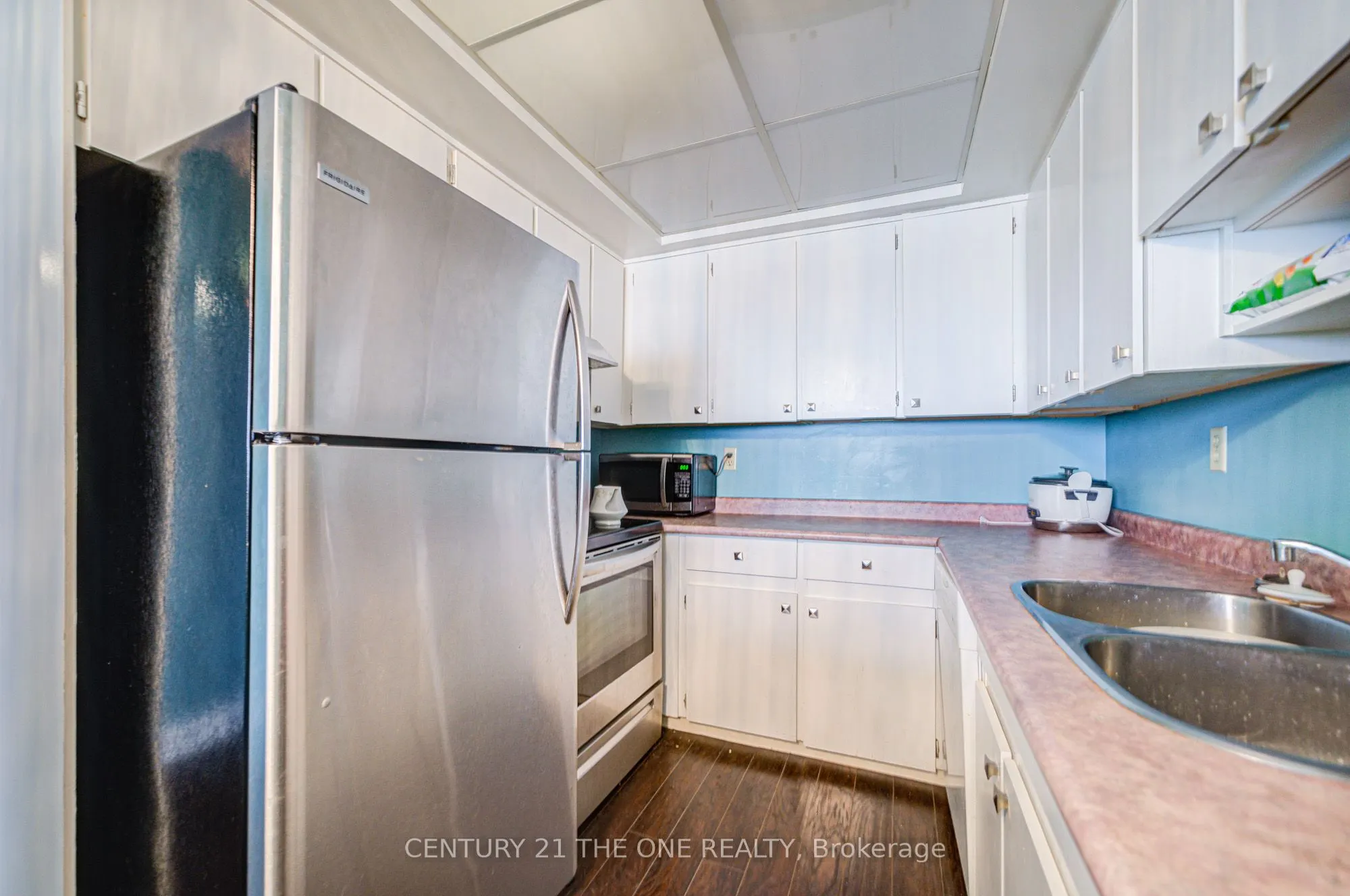 121 Ling Road, #808