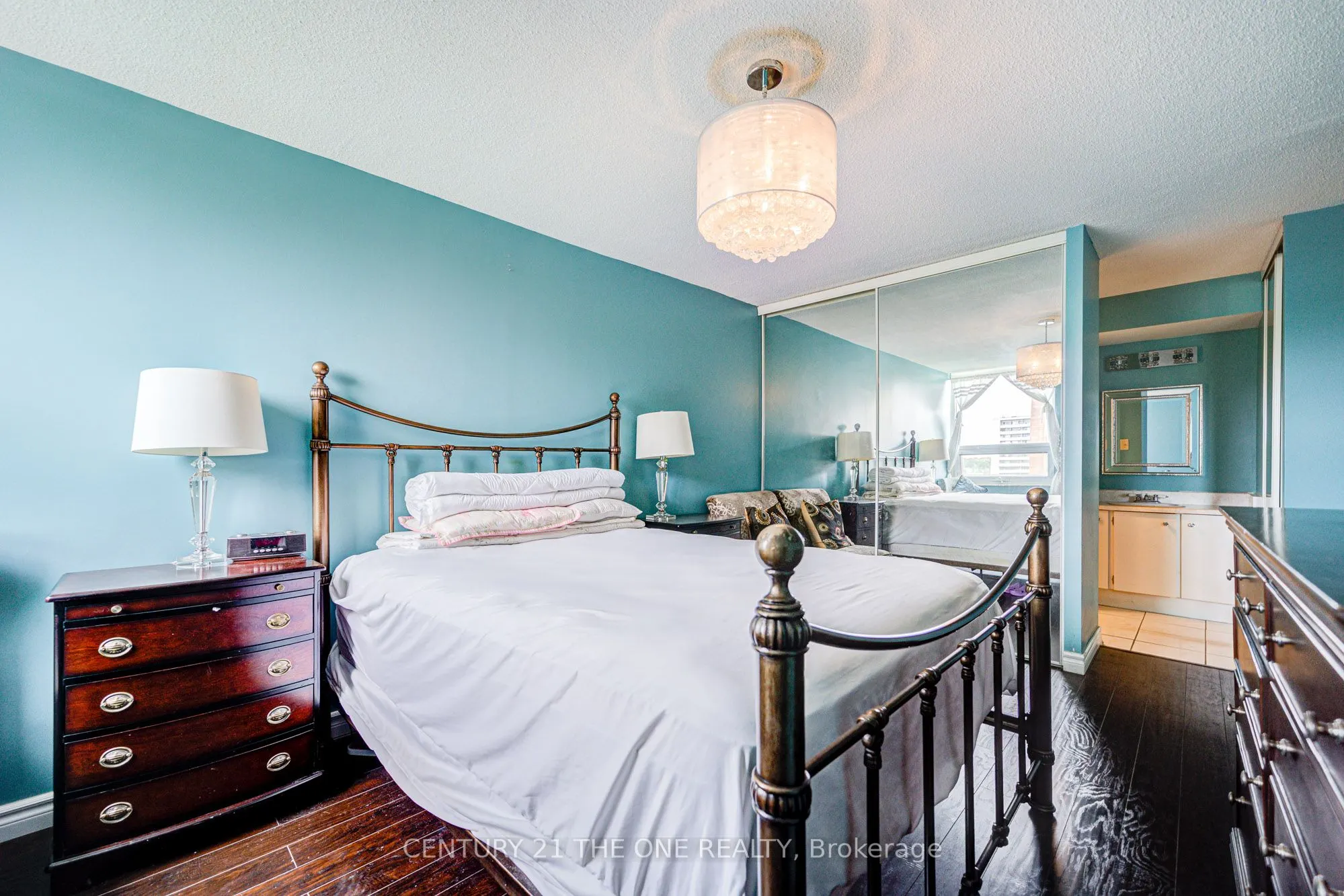 121 Ling Road, #808