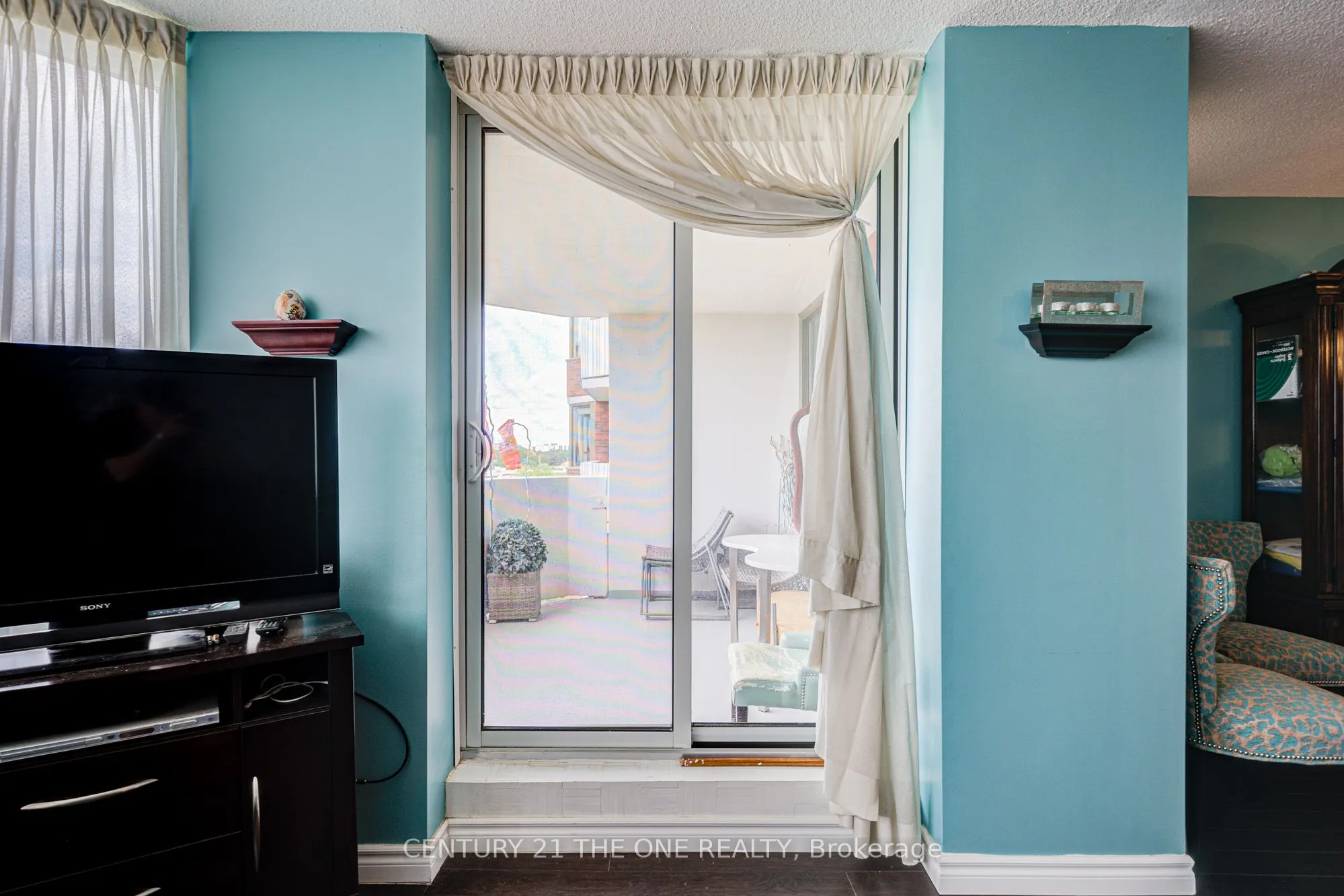 121 Ling Road, #808