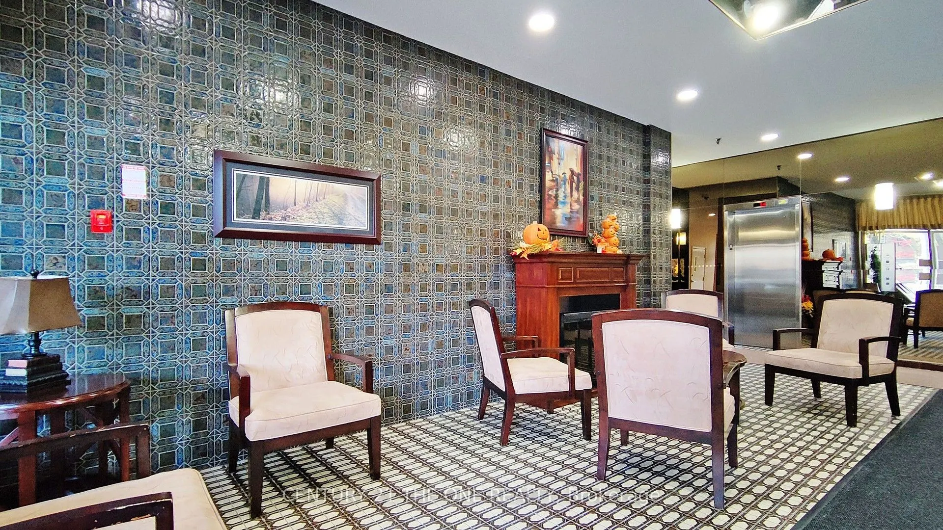 121 Ling Road, #808
