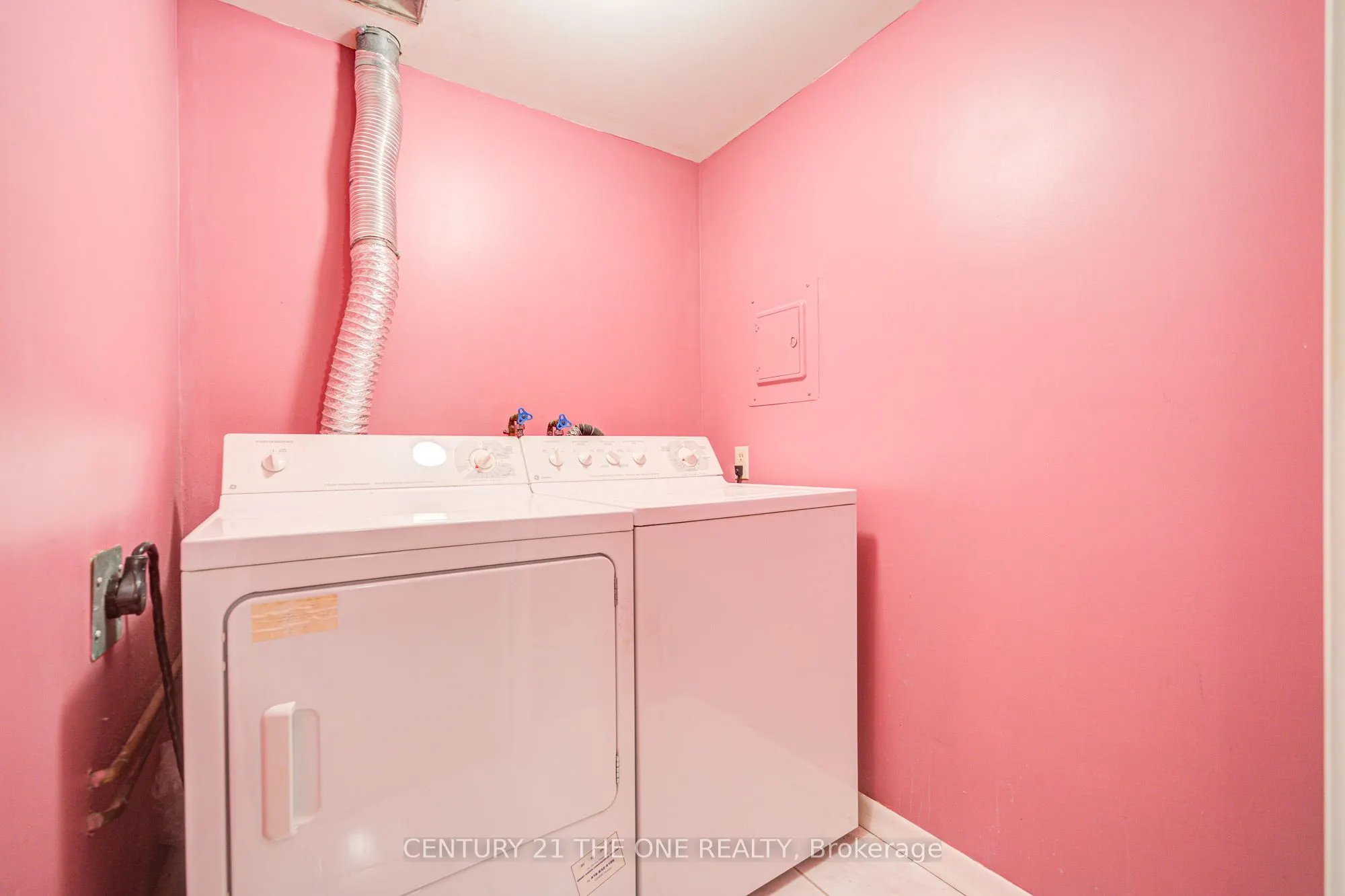 121 Ling Road, #808