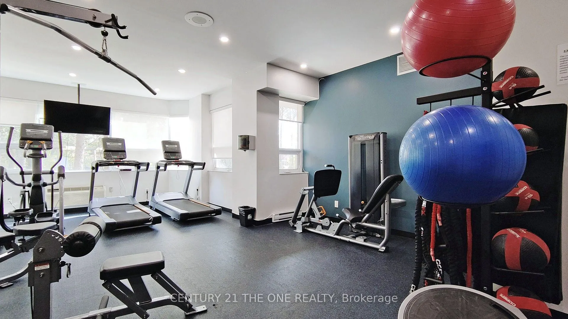 121 Ling Road, #808