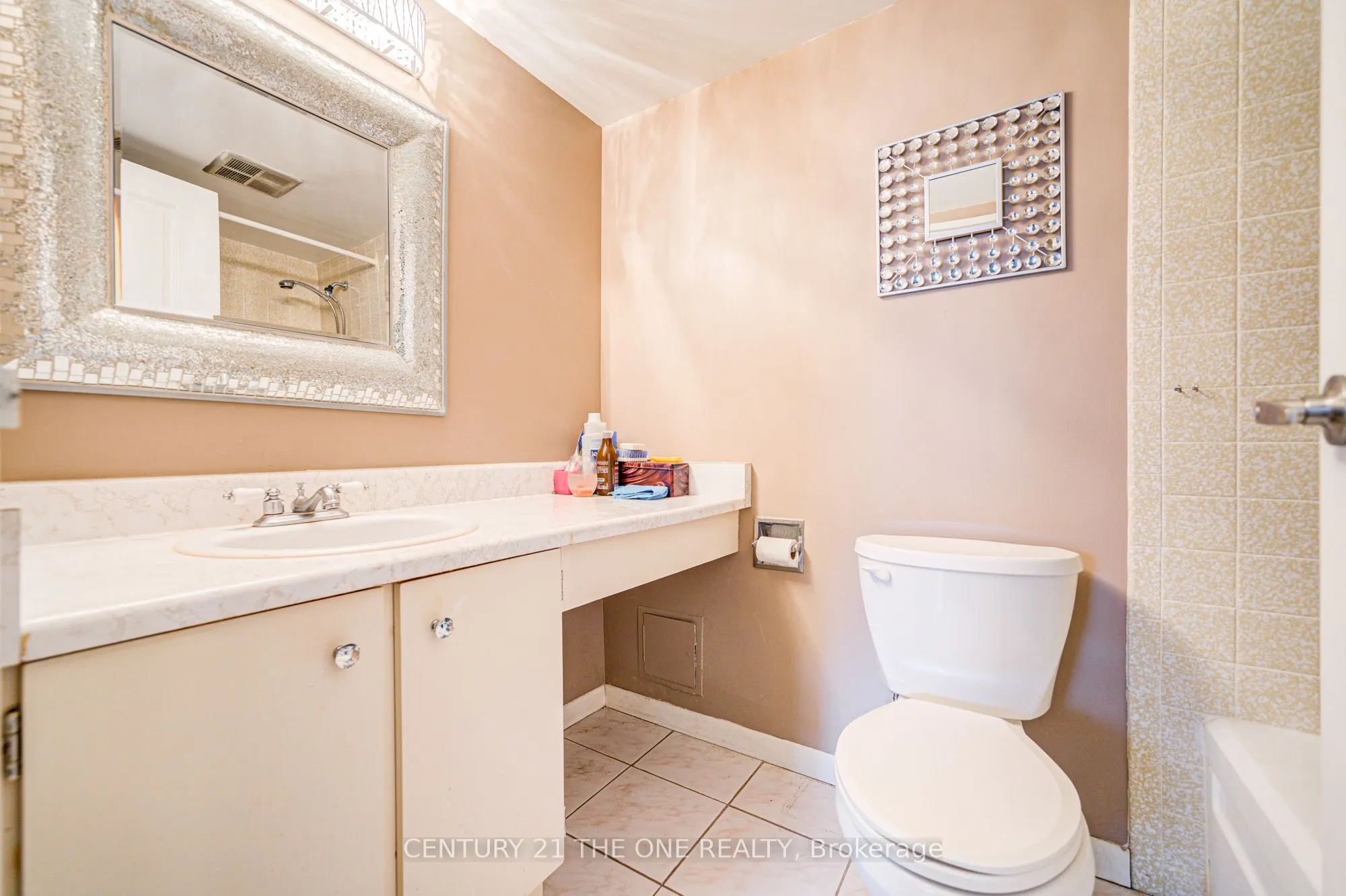 121 Ling Road, #808