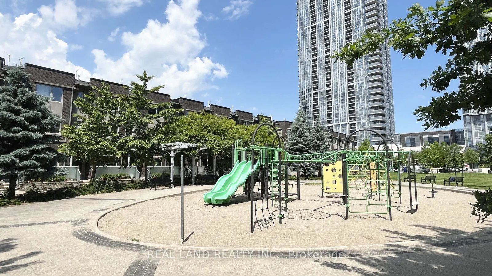 310 Village Green Square E, #11