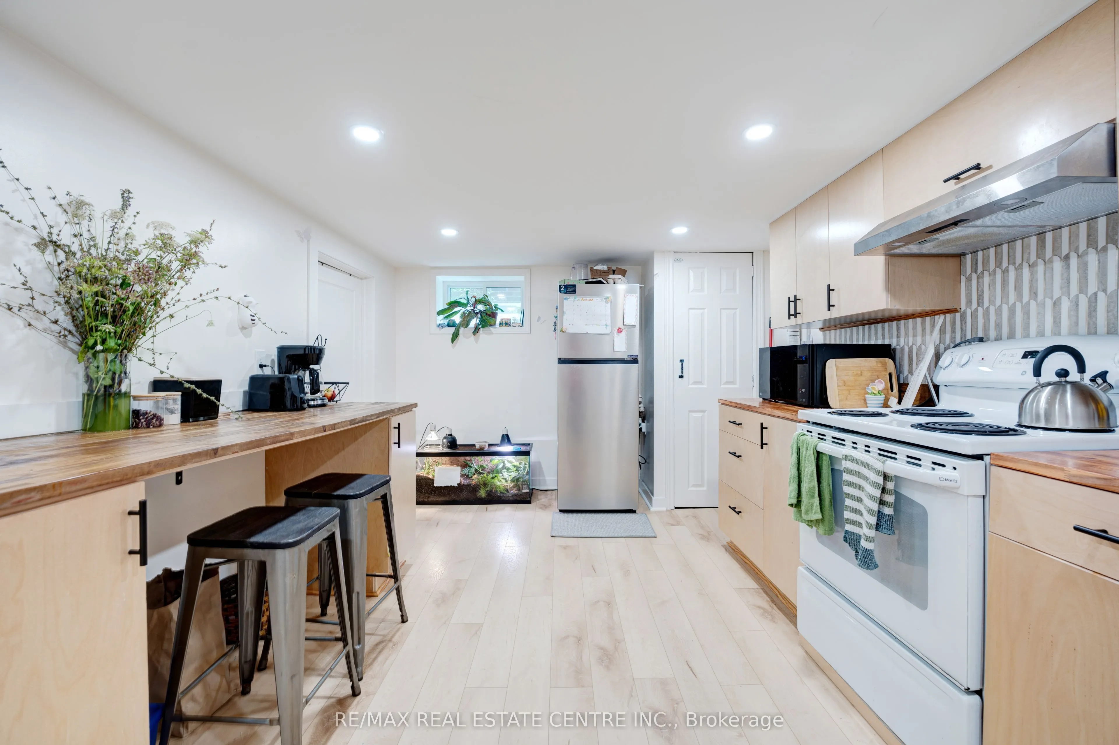 361 Jarvis Street
