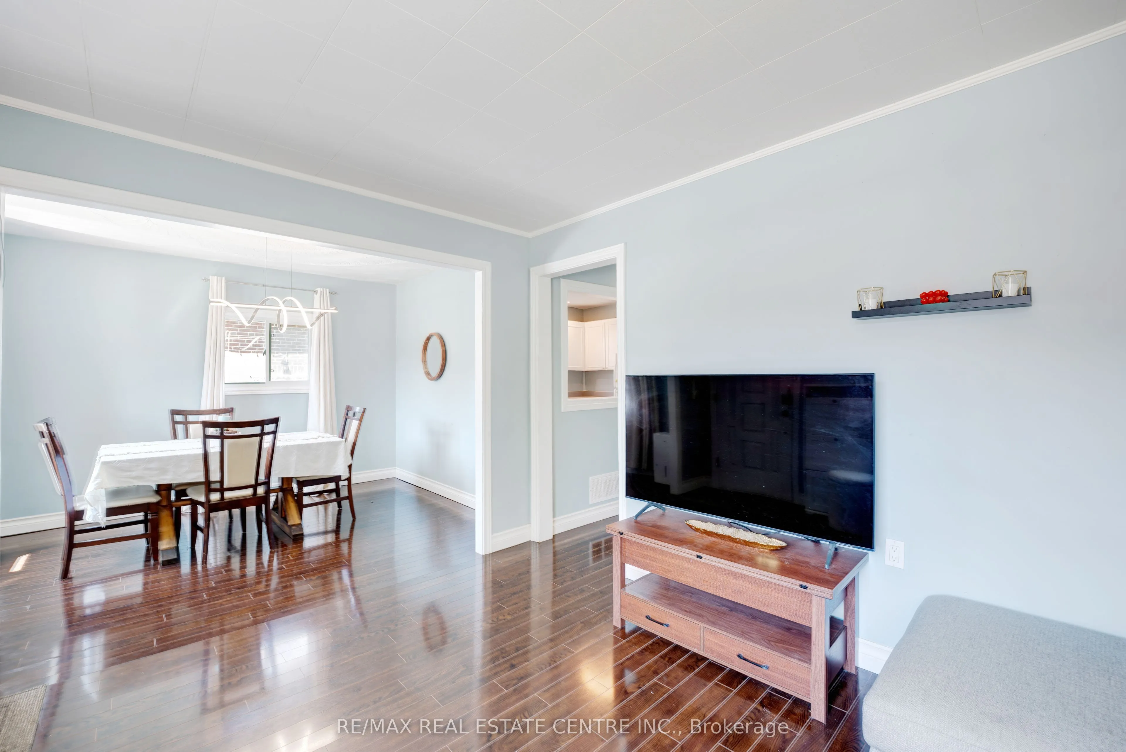 361 Jarvis Street