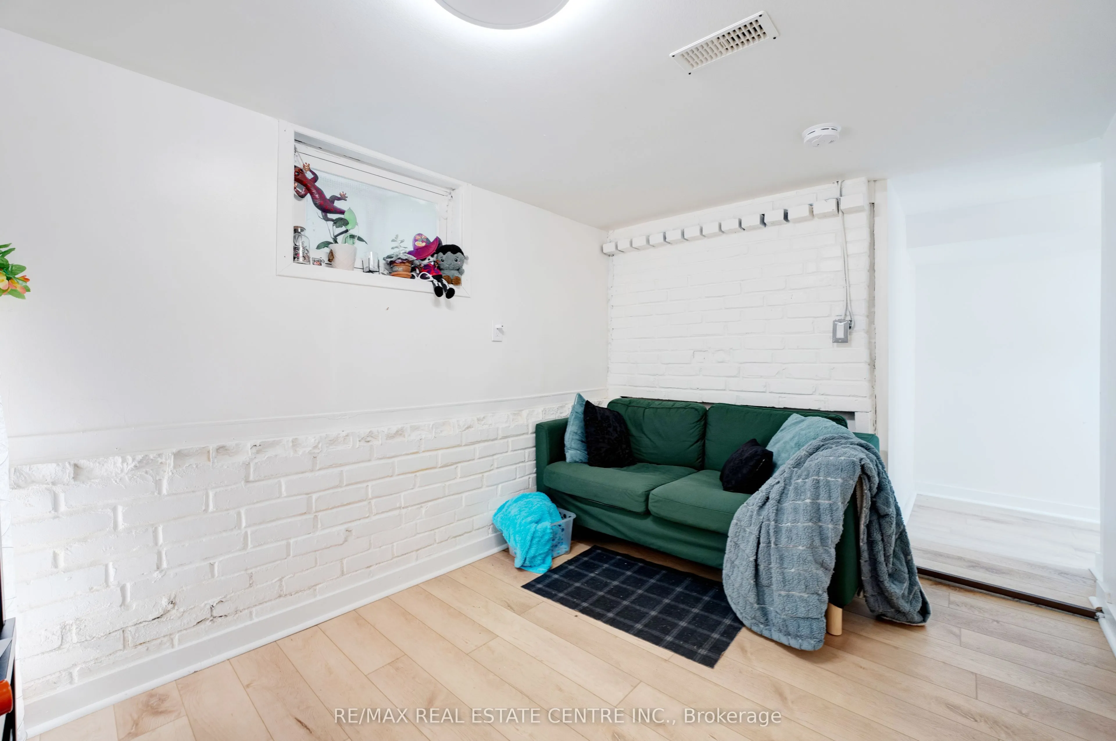 361 Jarvis Street