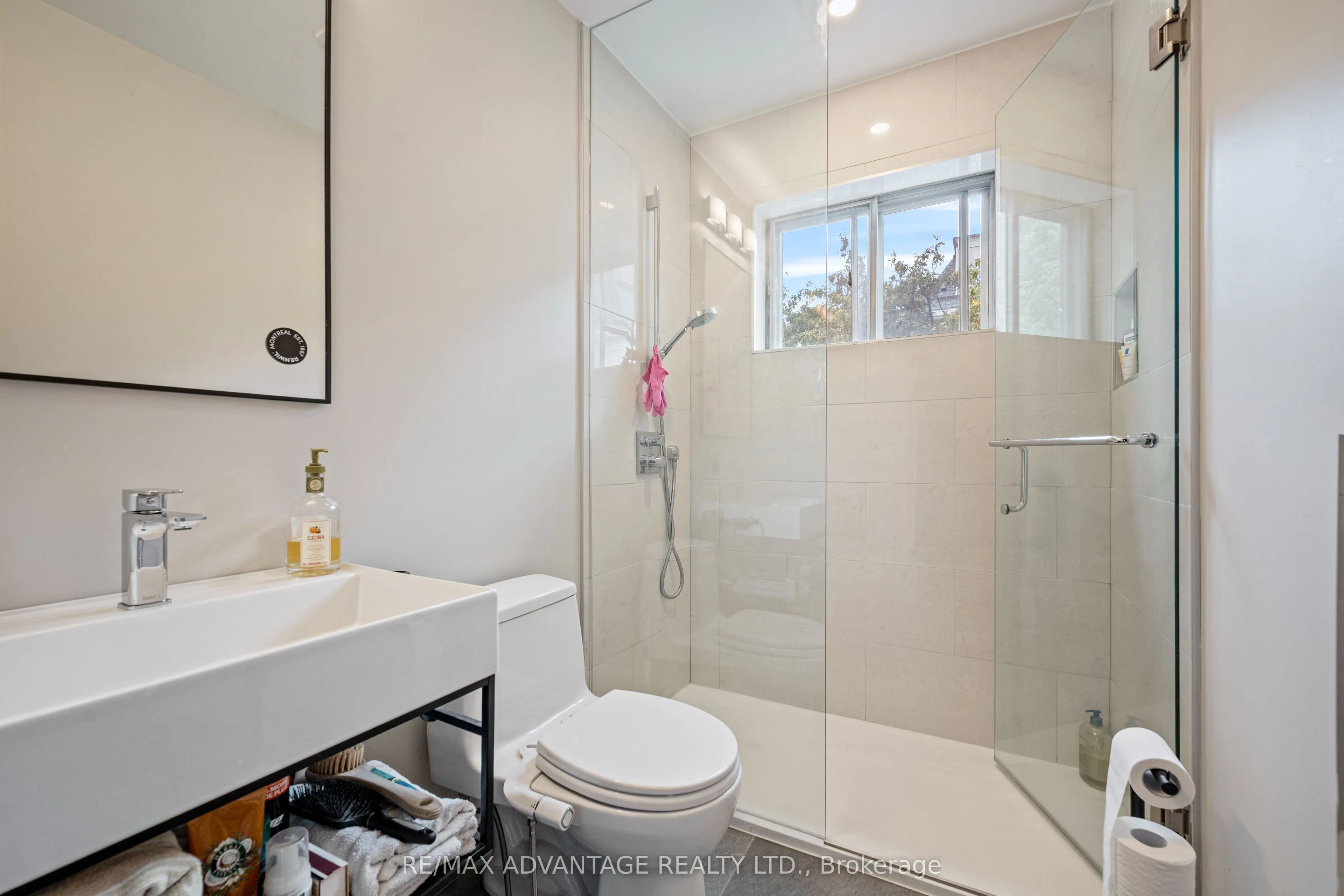 108 Hubbard Boulevard, #Unit 1 and Unit 2