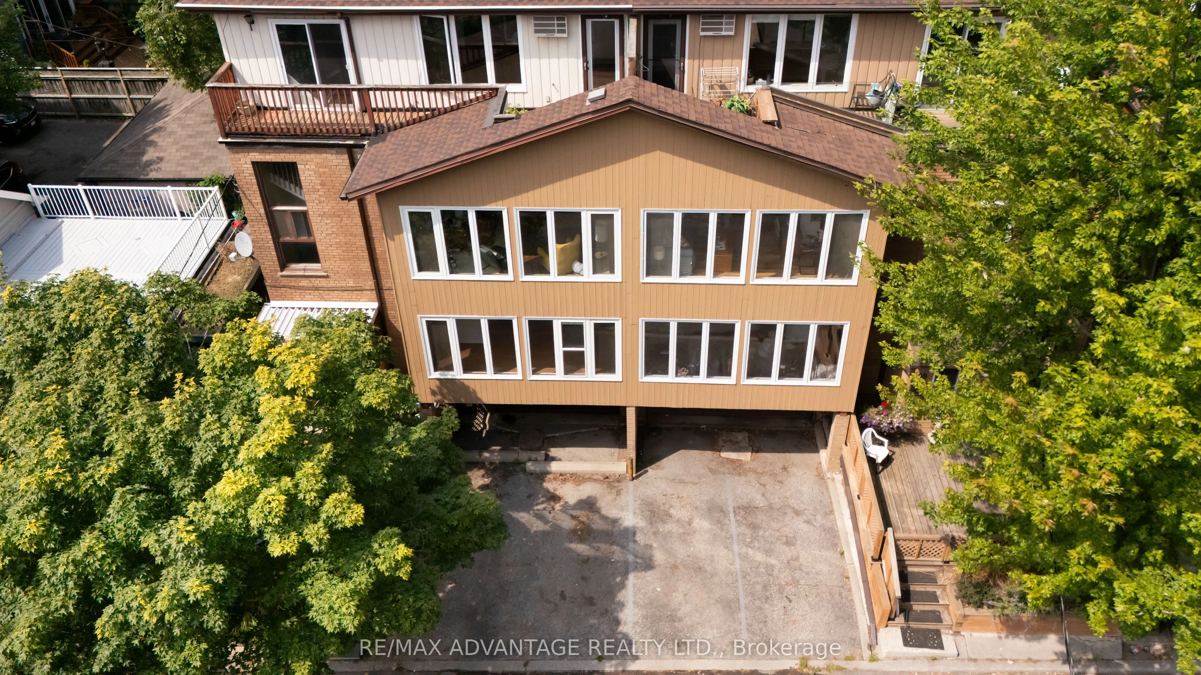 106 Hubbard Boulevard, #1 + 2