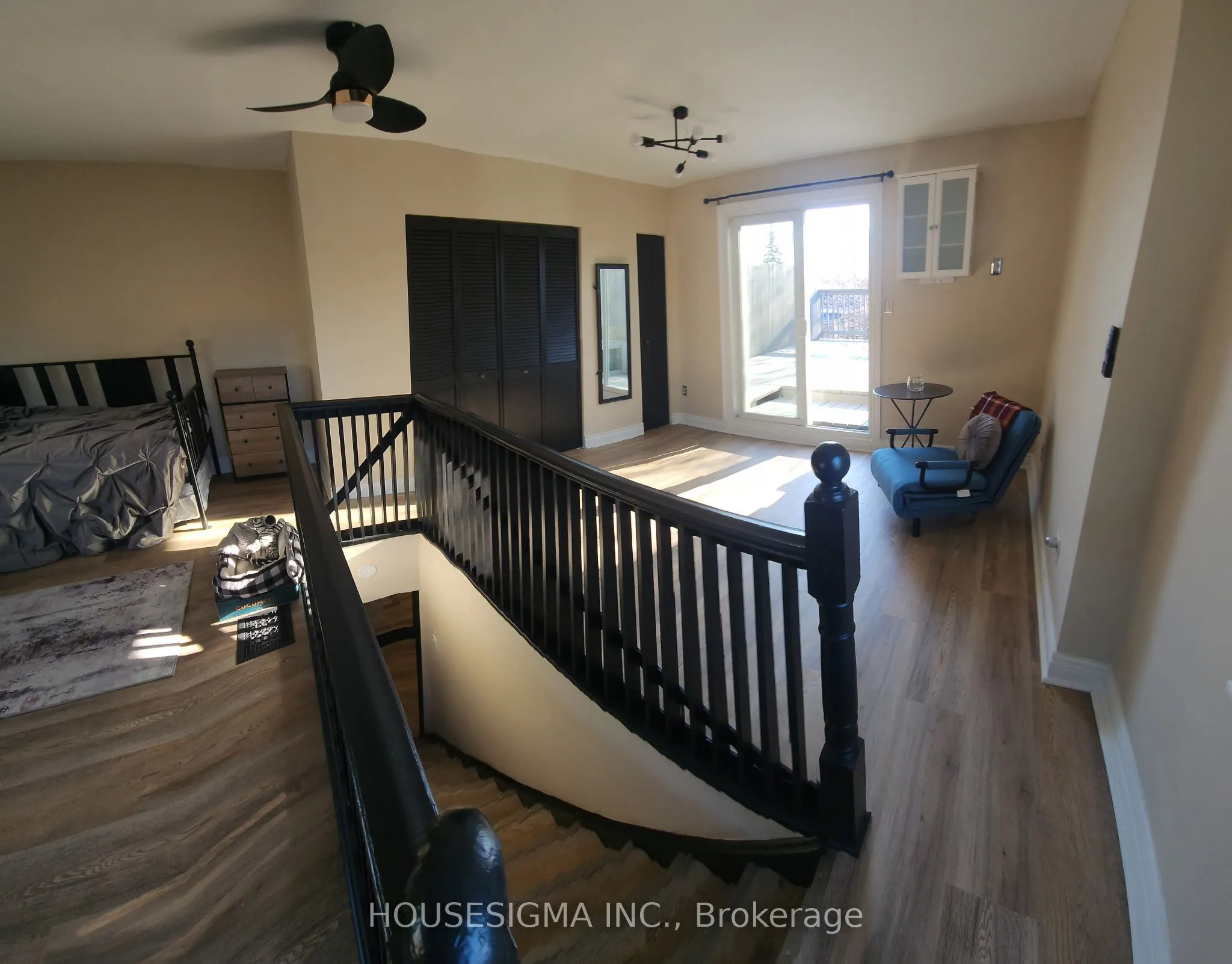 256 Woodbine Avenue