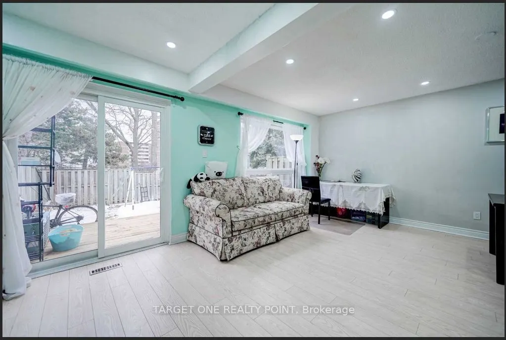 45 Dundalk Drive, #63