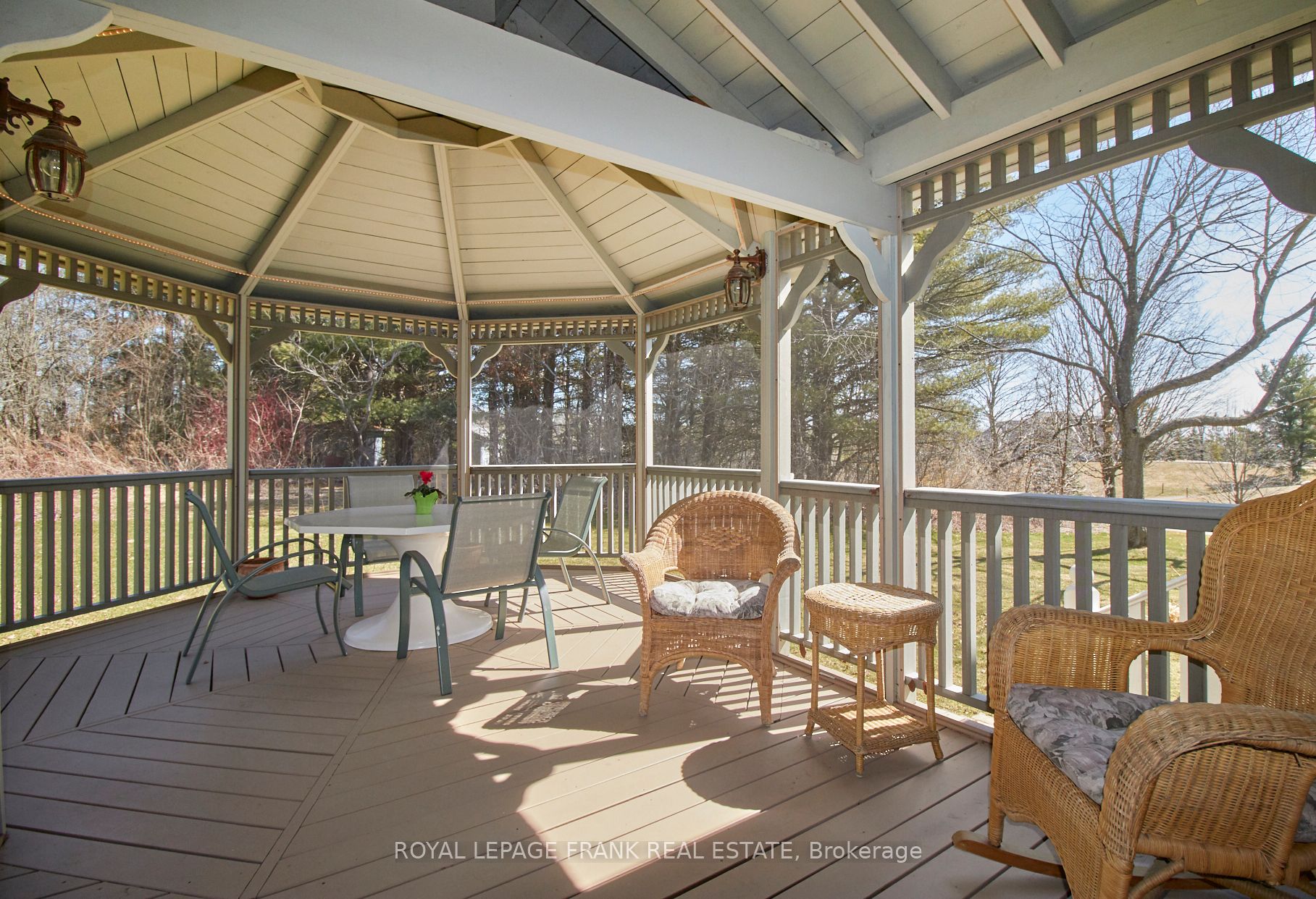 75 Woodbridge Circle