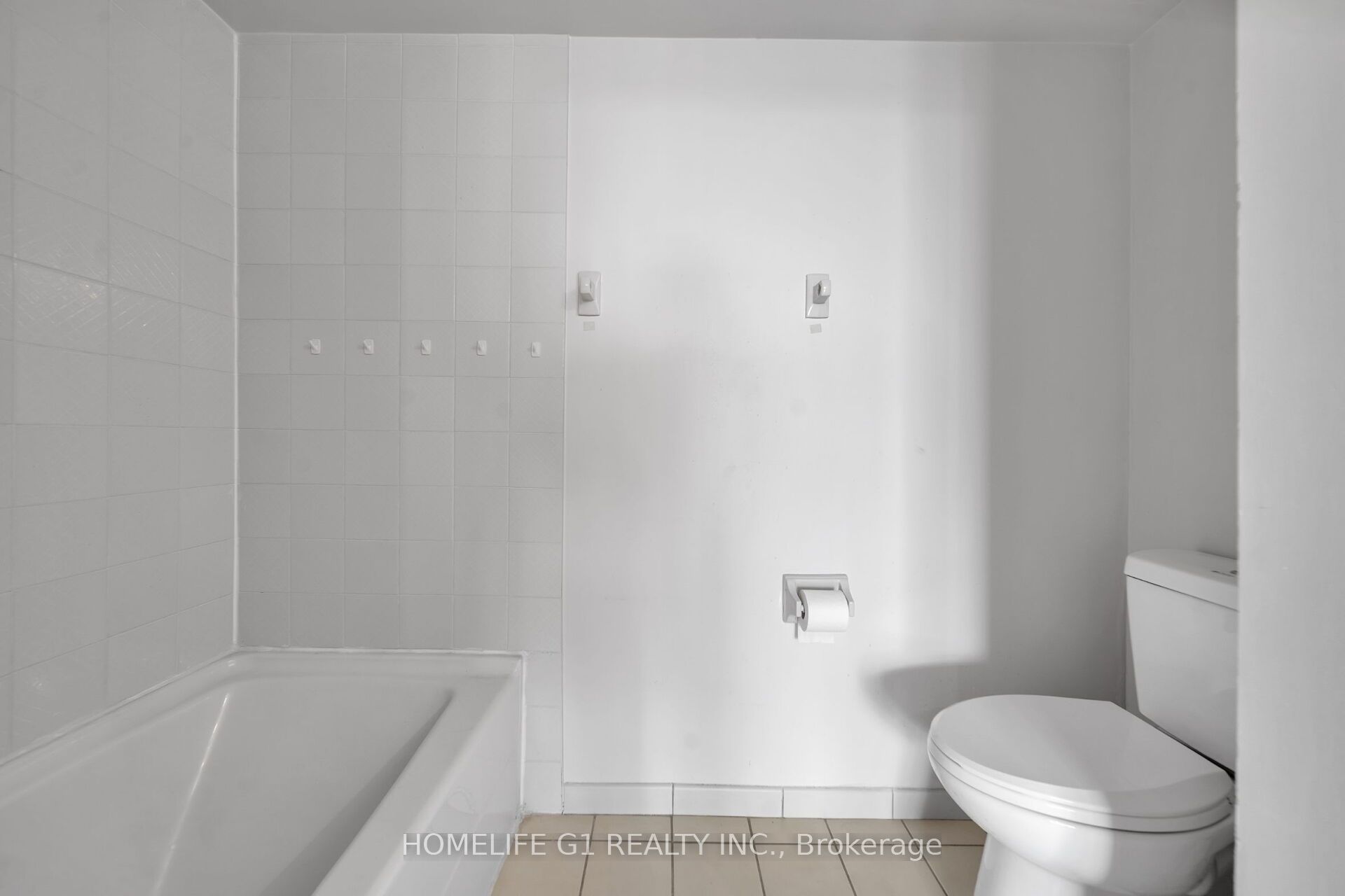4727 Sheppard Avenue E, #913