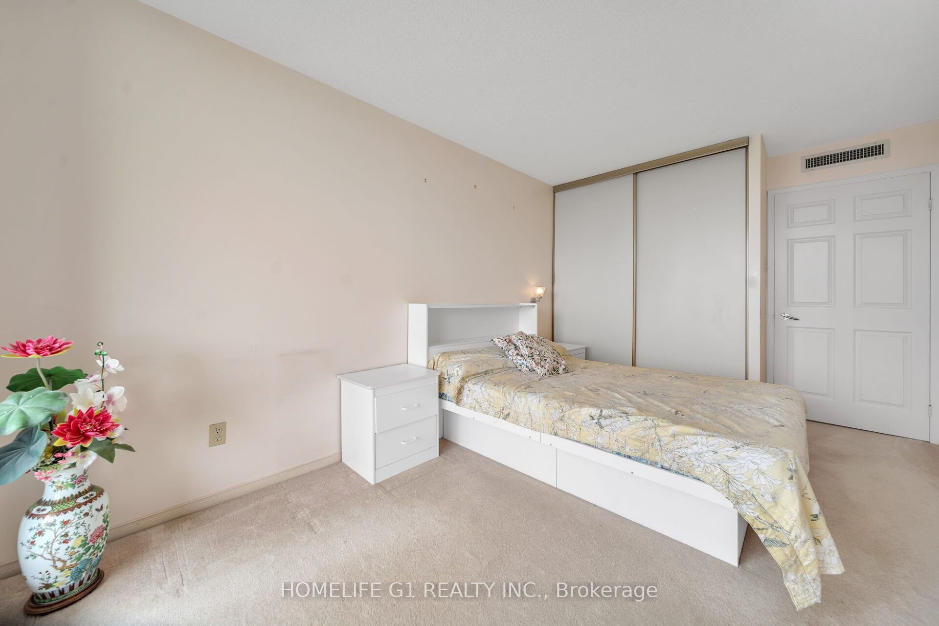 4727 Sheppard Avenue E, #913