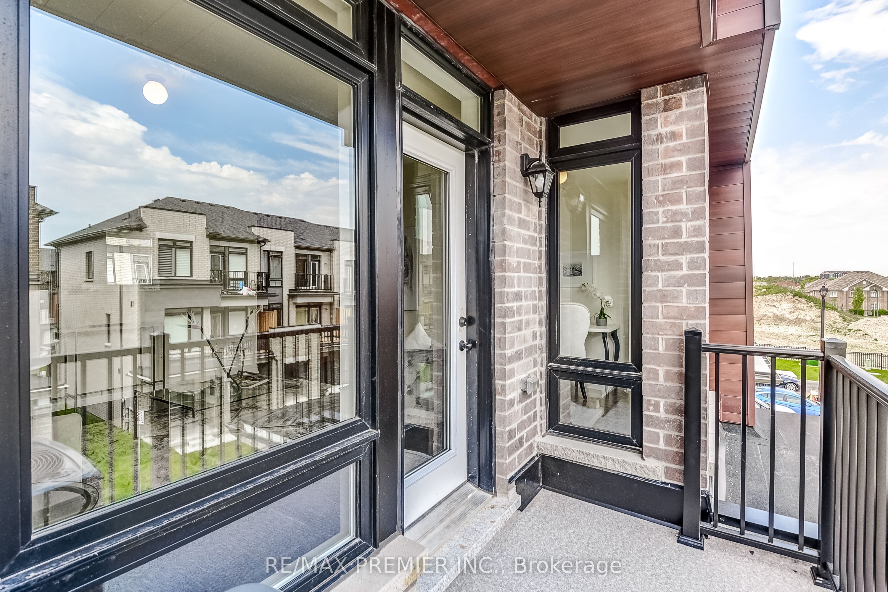 14 Cunliffe Lane