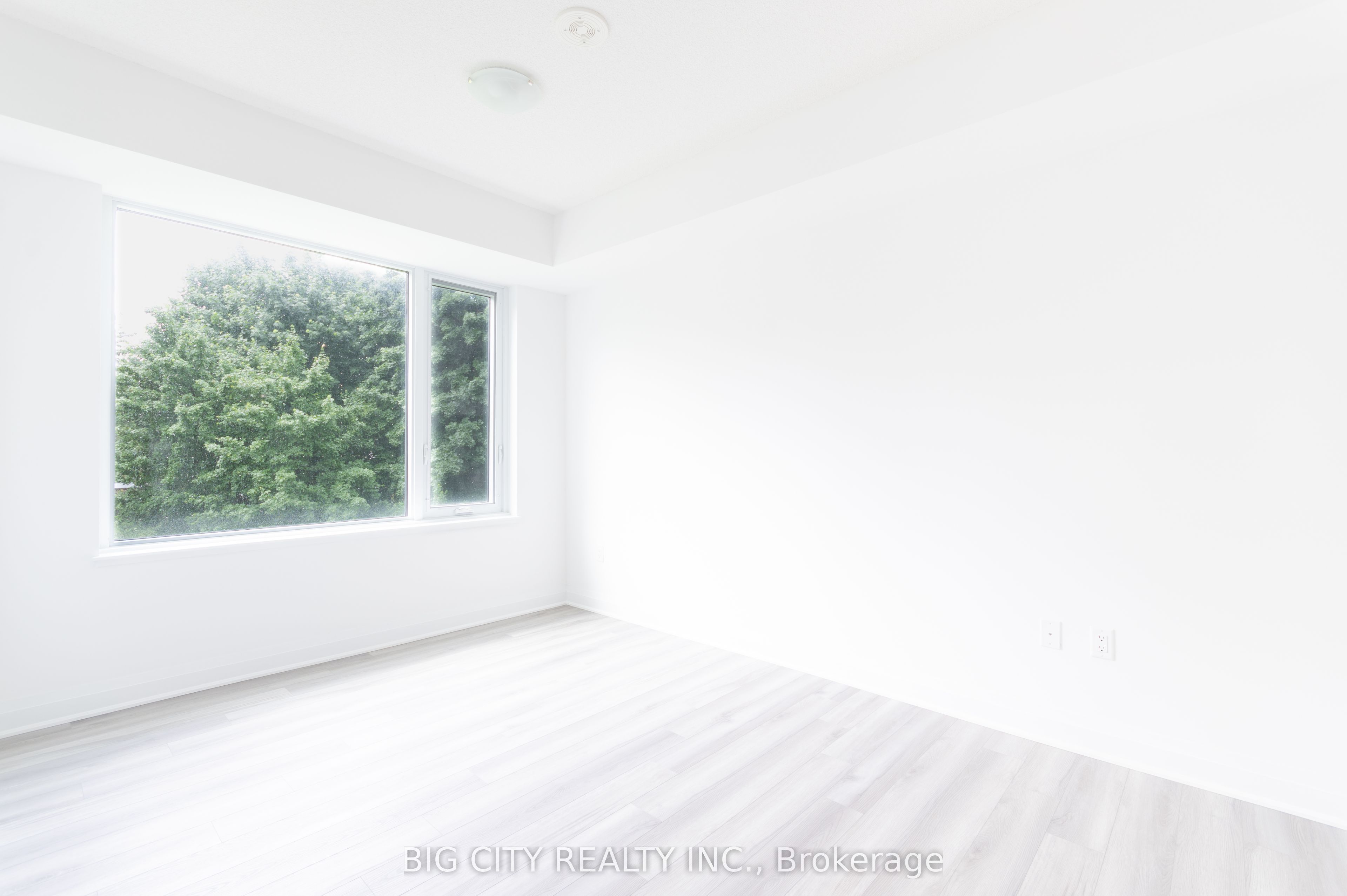 3220 Sheppard Avenue E #218