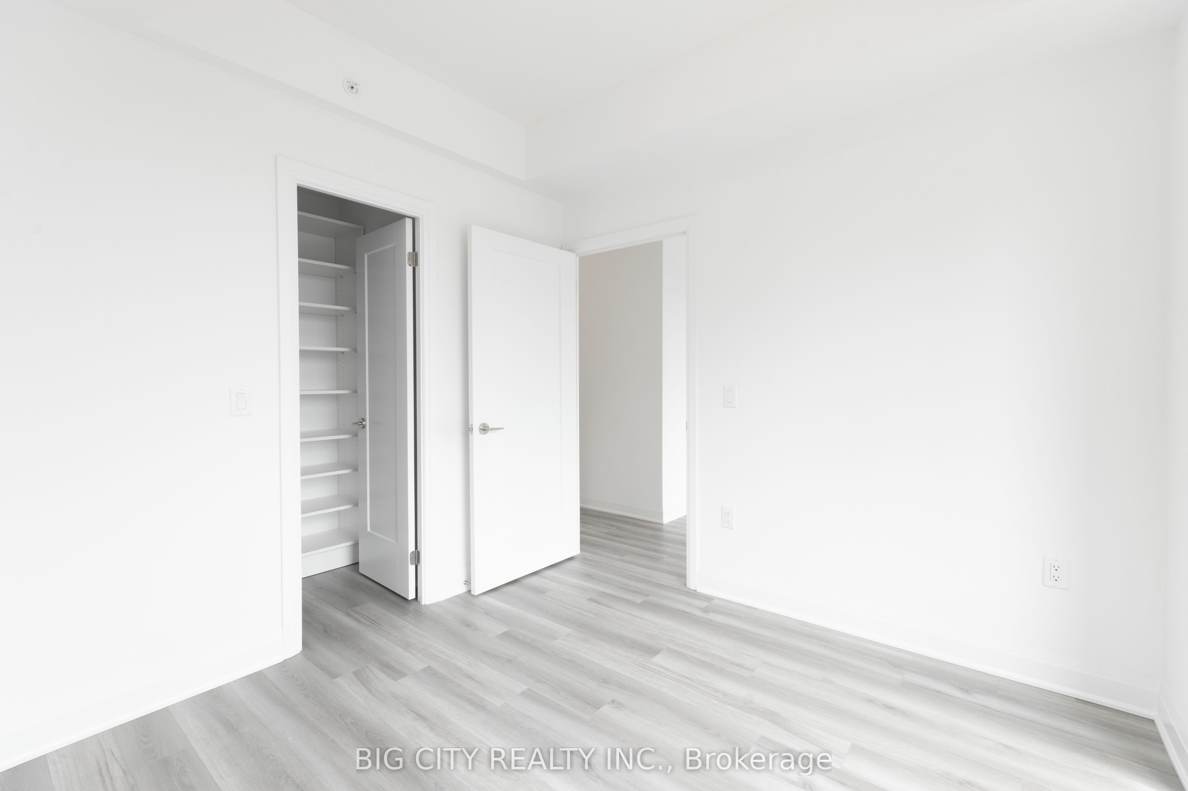 3220 Sheppard Avenue E #218