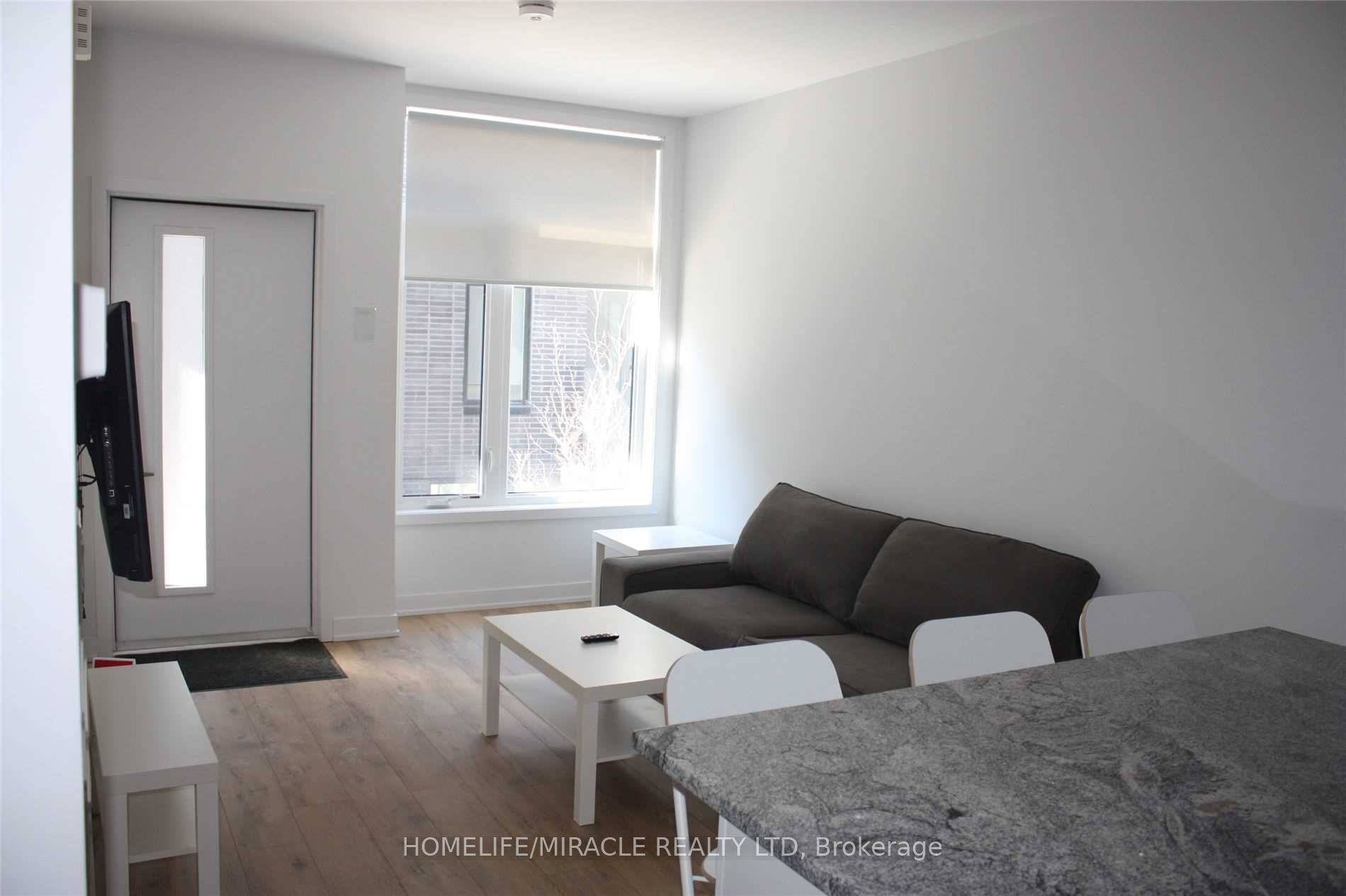 1740 Simcoe Street N #53